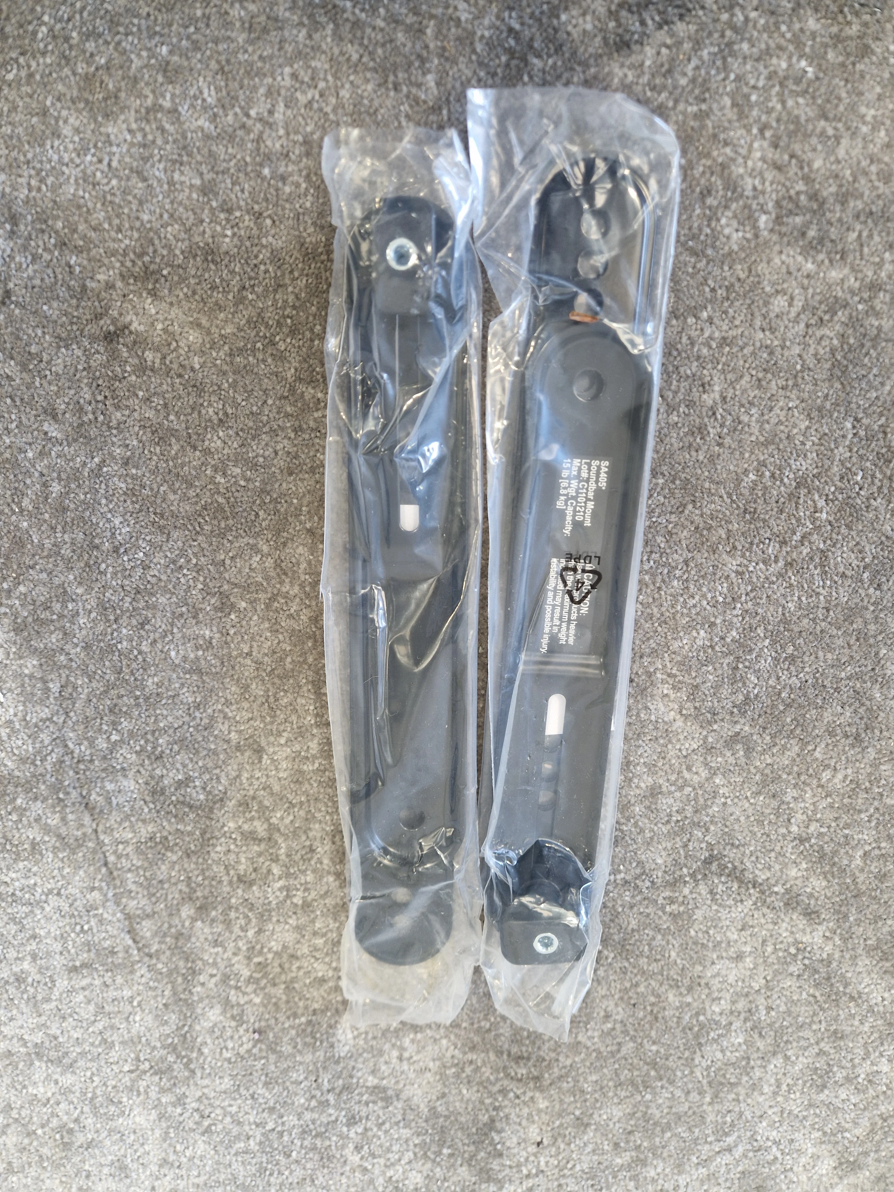 Sanus SASB1 – Universal Soundbar Mount – Open Box New - Image 8