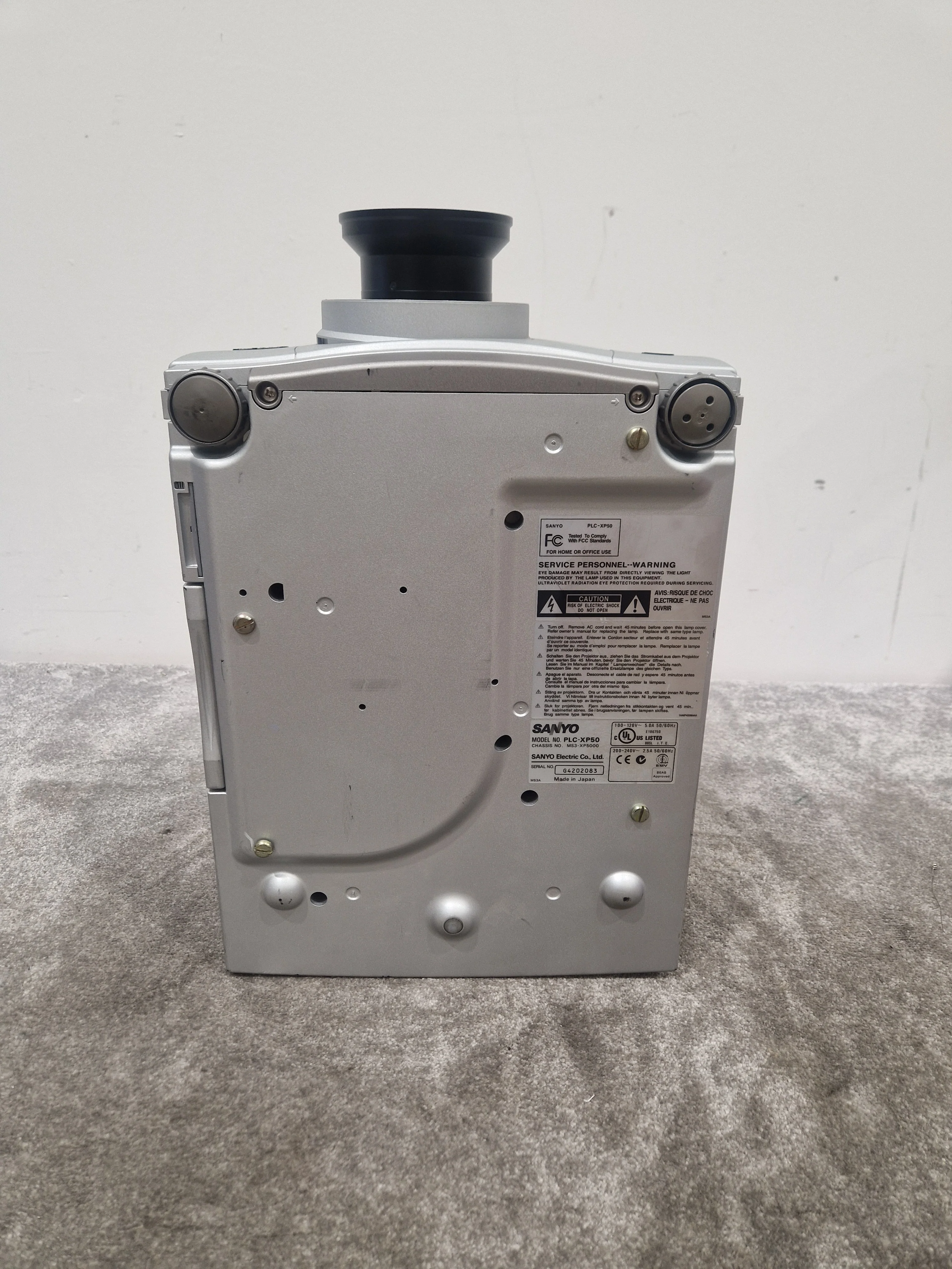 Sanyo PRO Xtra X PLC-XP50 Projector - High Brightness, XGA Resolution - Very Good - Image 10