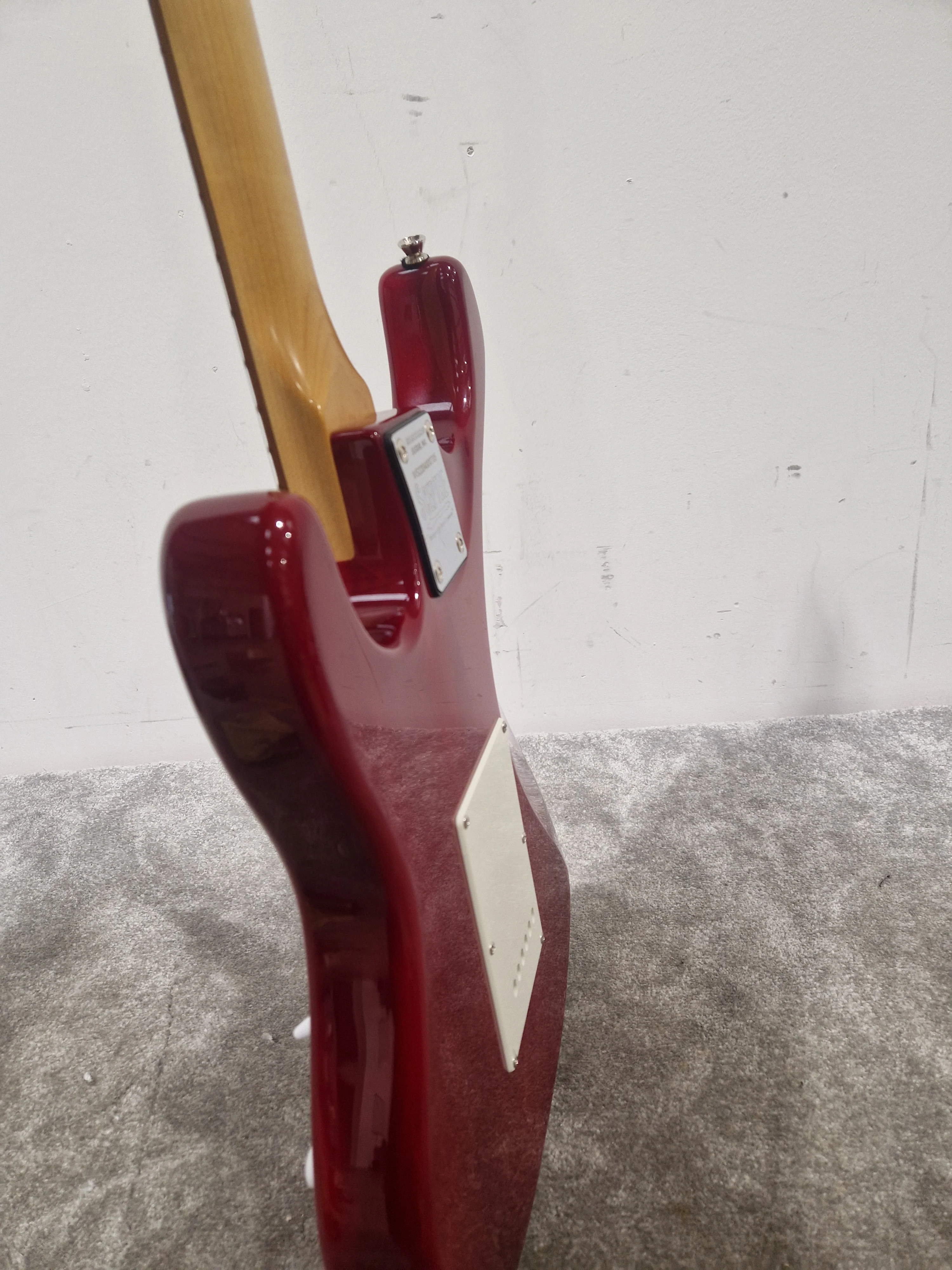 Sceptre Ventana Deluxe Dark Red - Premium Electric Guitar - Very Good - Image 17