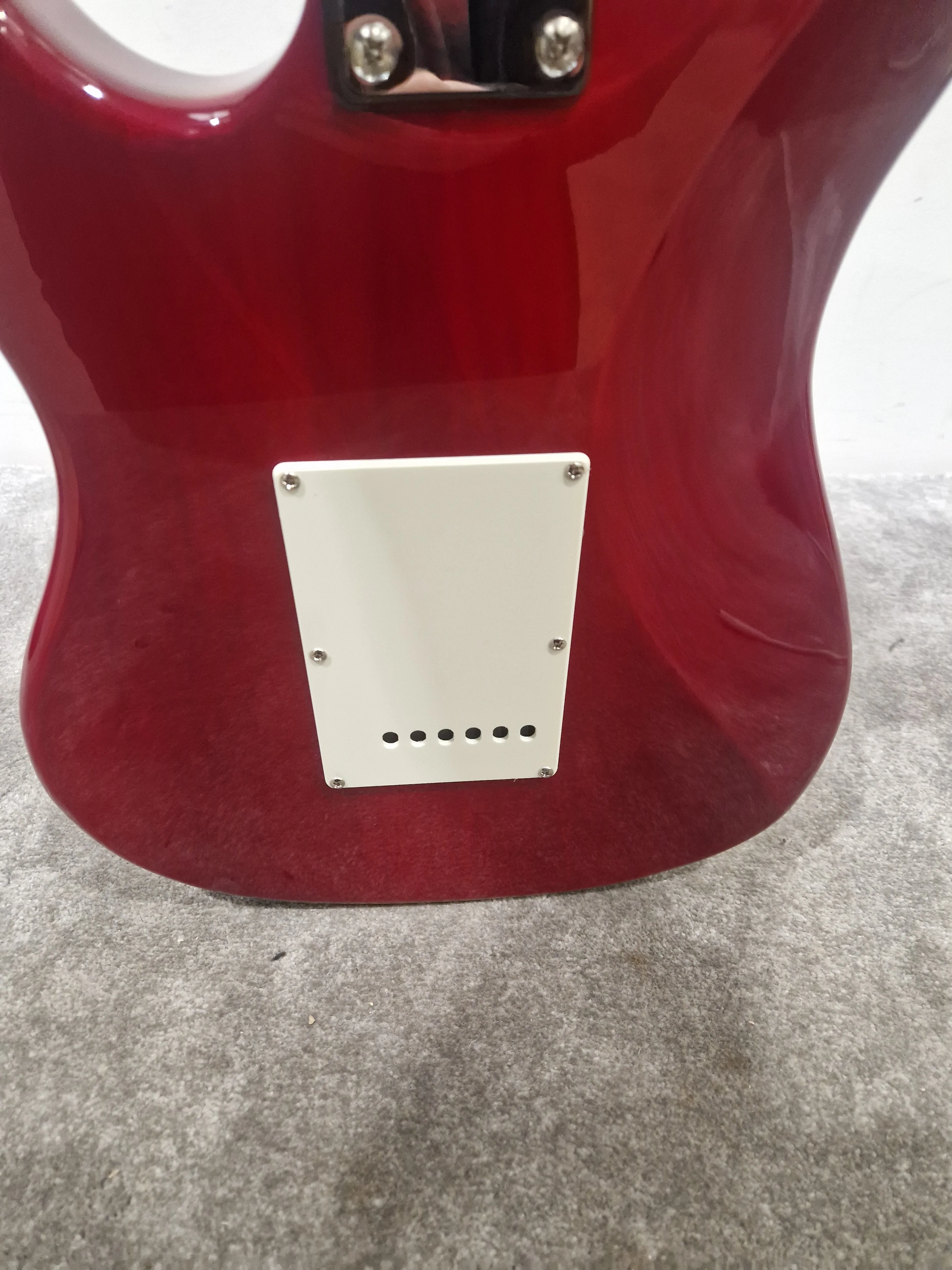 Sceptre Ventana Deluxe Dark Red - Premium Electric Guitar - Very Good - Image 9