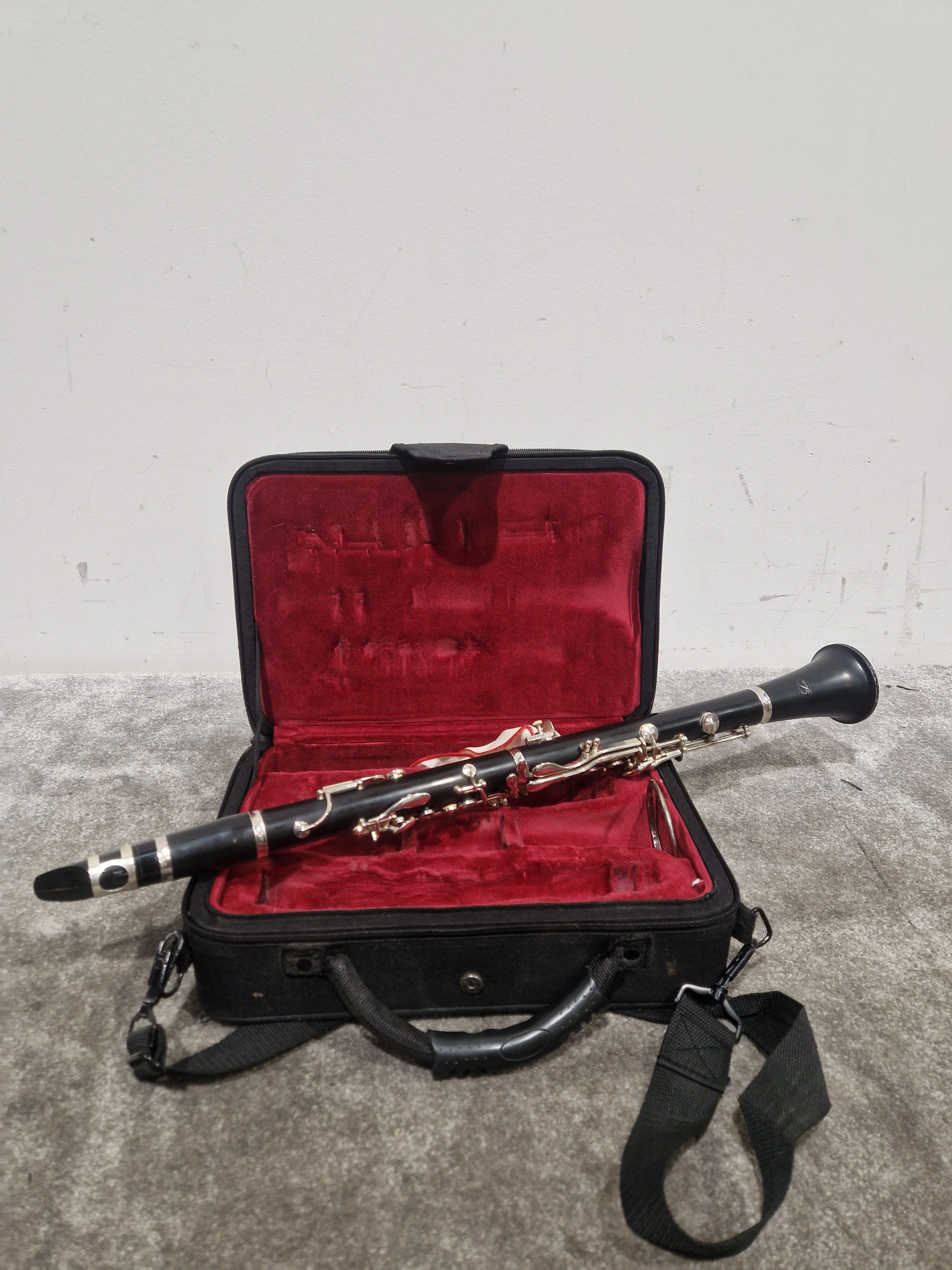 Schreiber 6010 - Clarinet - Black - Good w/ Hard Case - Image 4