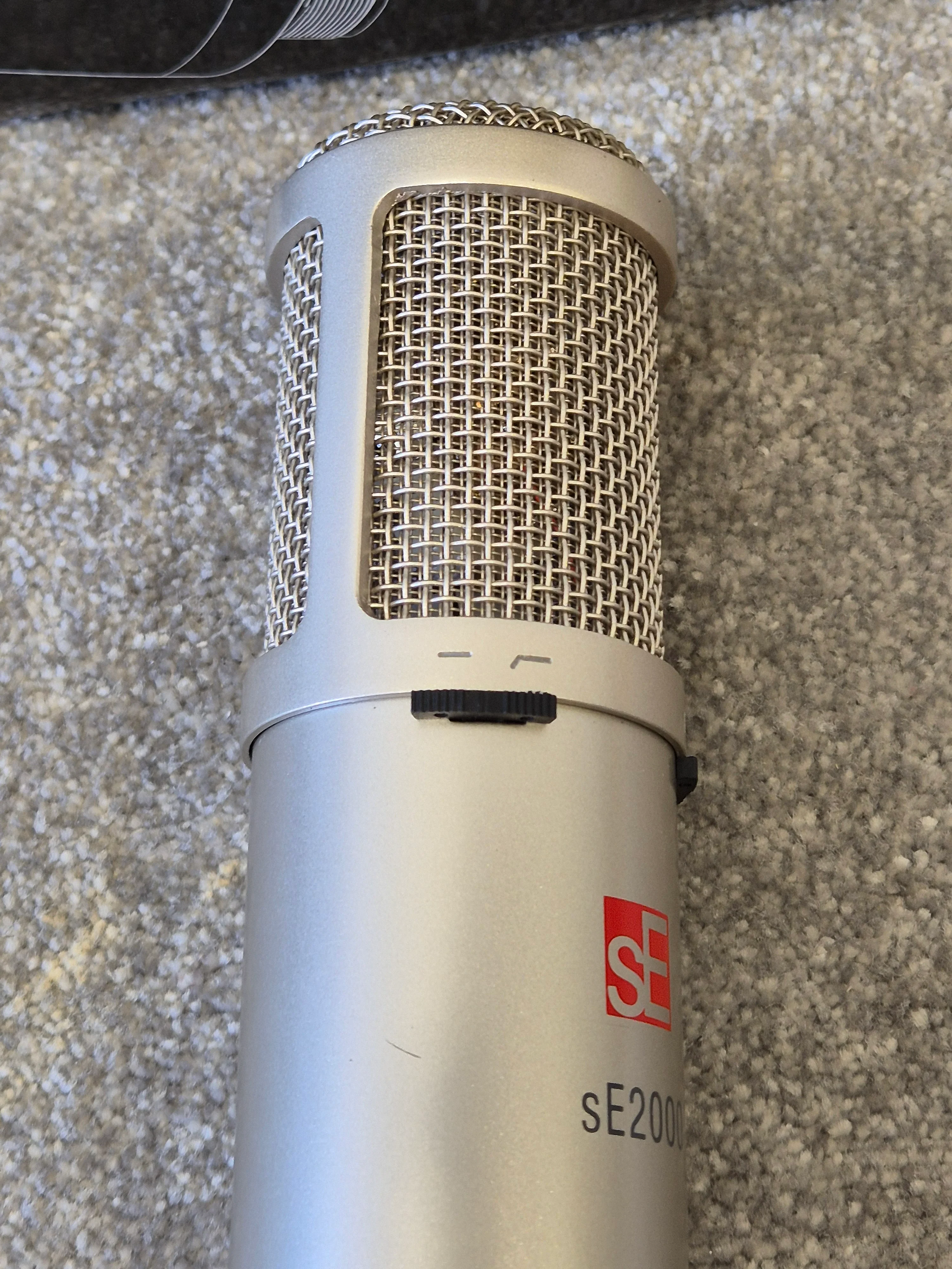 sE Electronics sE2000 - Condenser Microphone w/ Original Box - Excellent Condition - Image 4