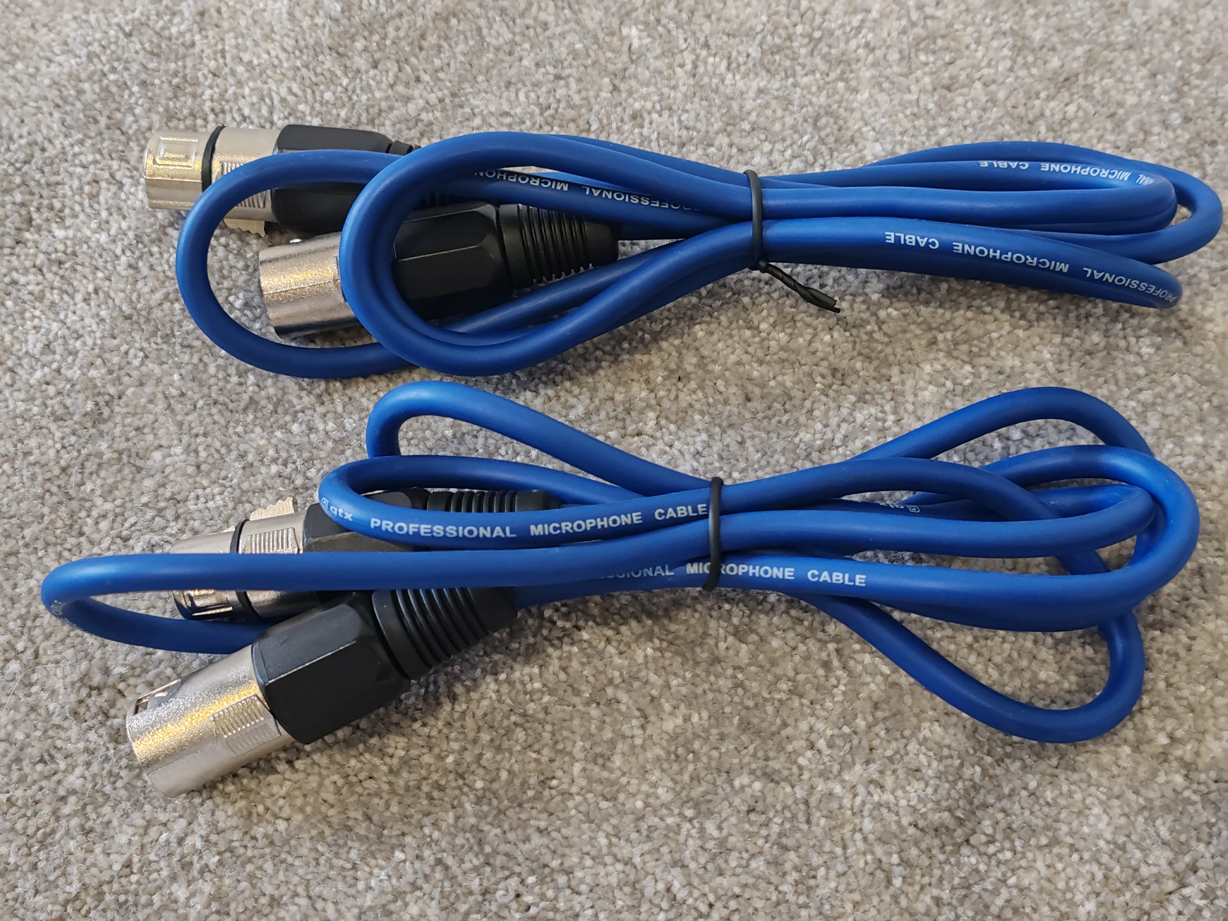 Selection of 6 XLR Cables, Brands including Van Damme, qtx, Lynx, Various Lengths and Colours - Image 2