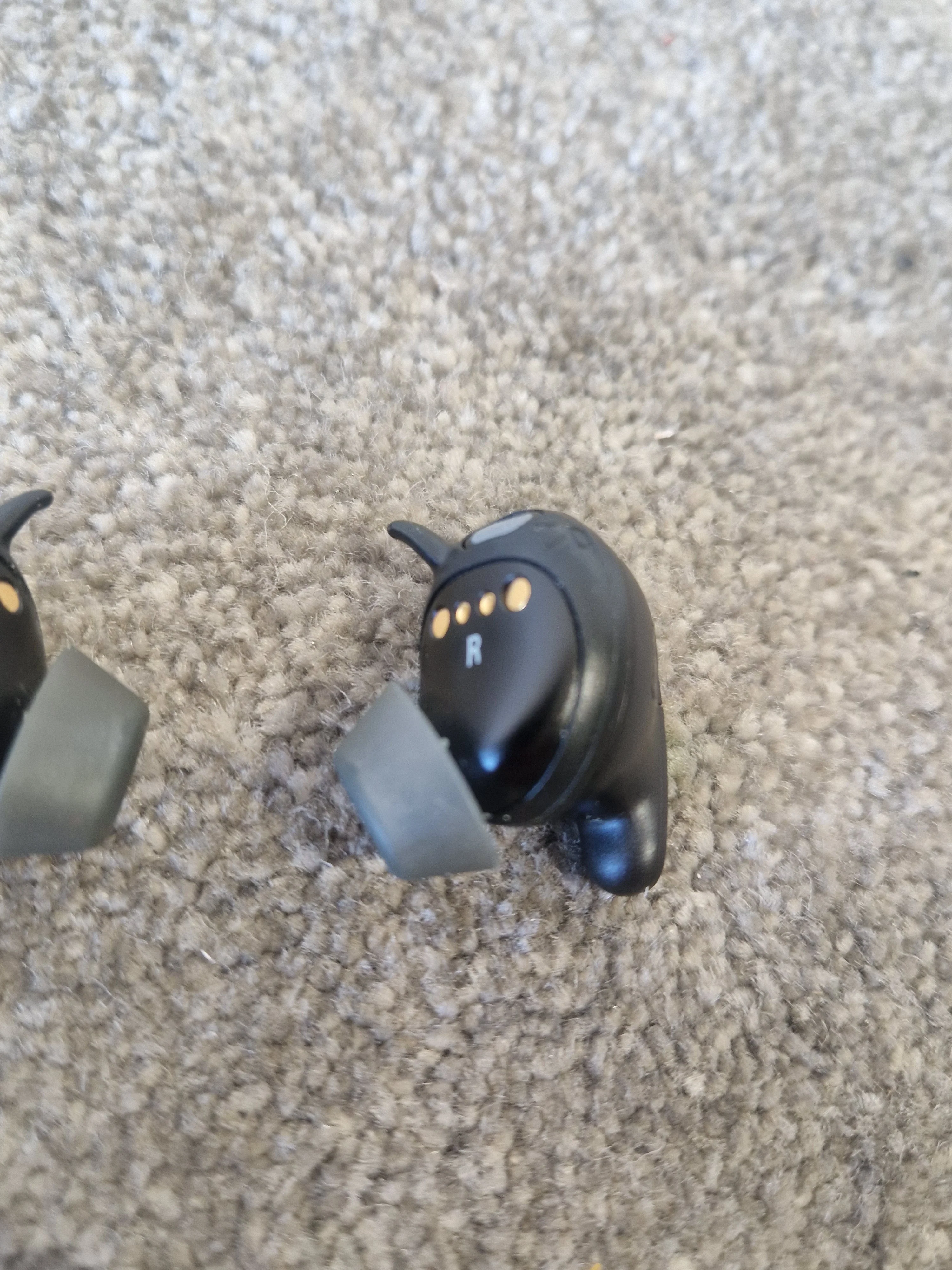 Sennheiser Conversation Clear Plus - Headphones - Excellent w/ Original Box, Manuals & cables - Image 4