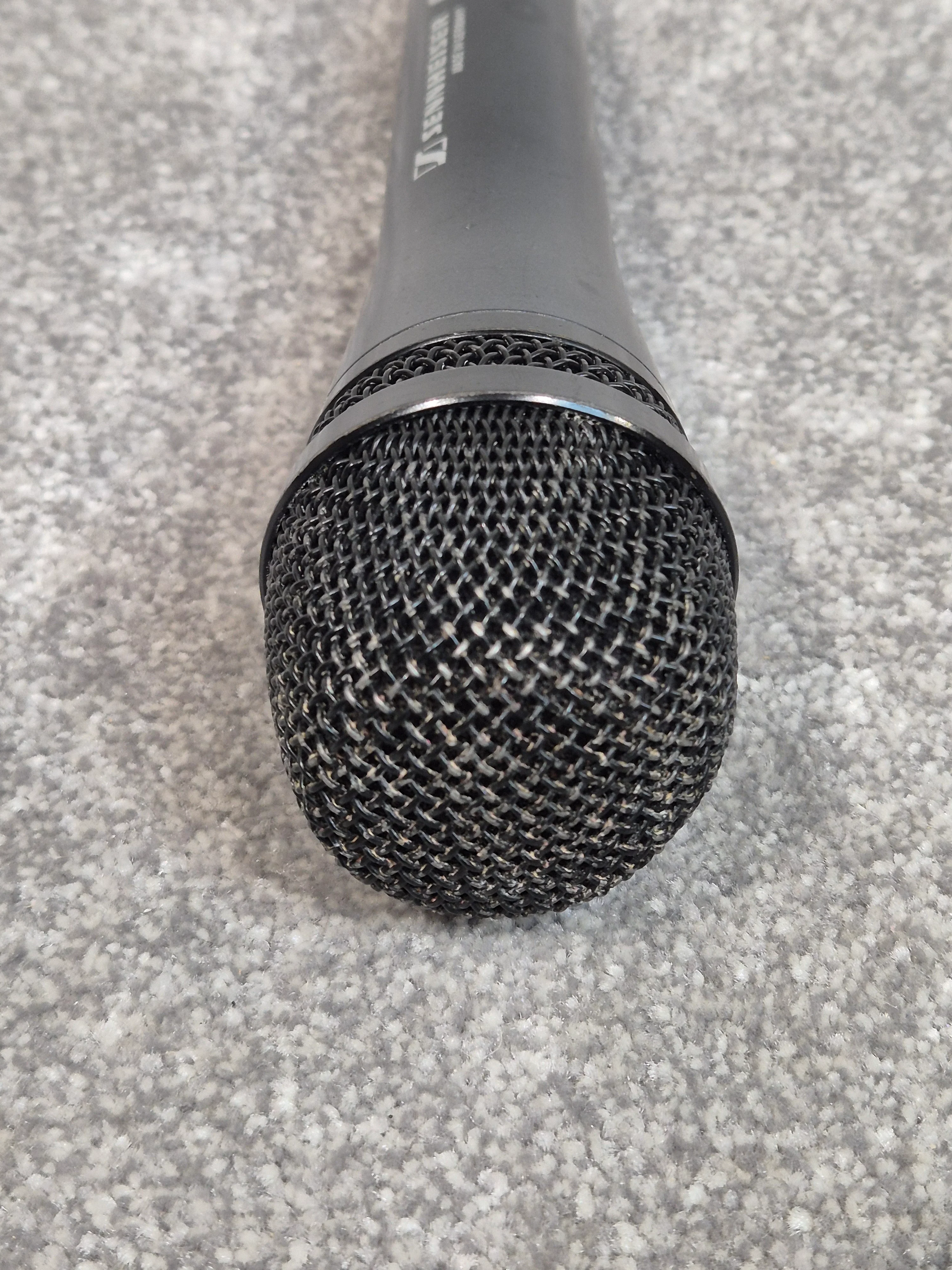 Sennheiser E835 - Dynamic Cardioid Microphone - Image 6