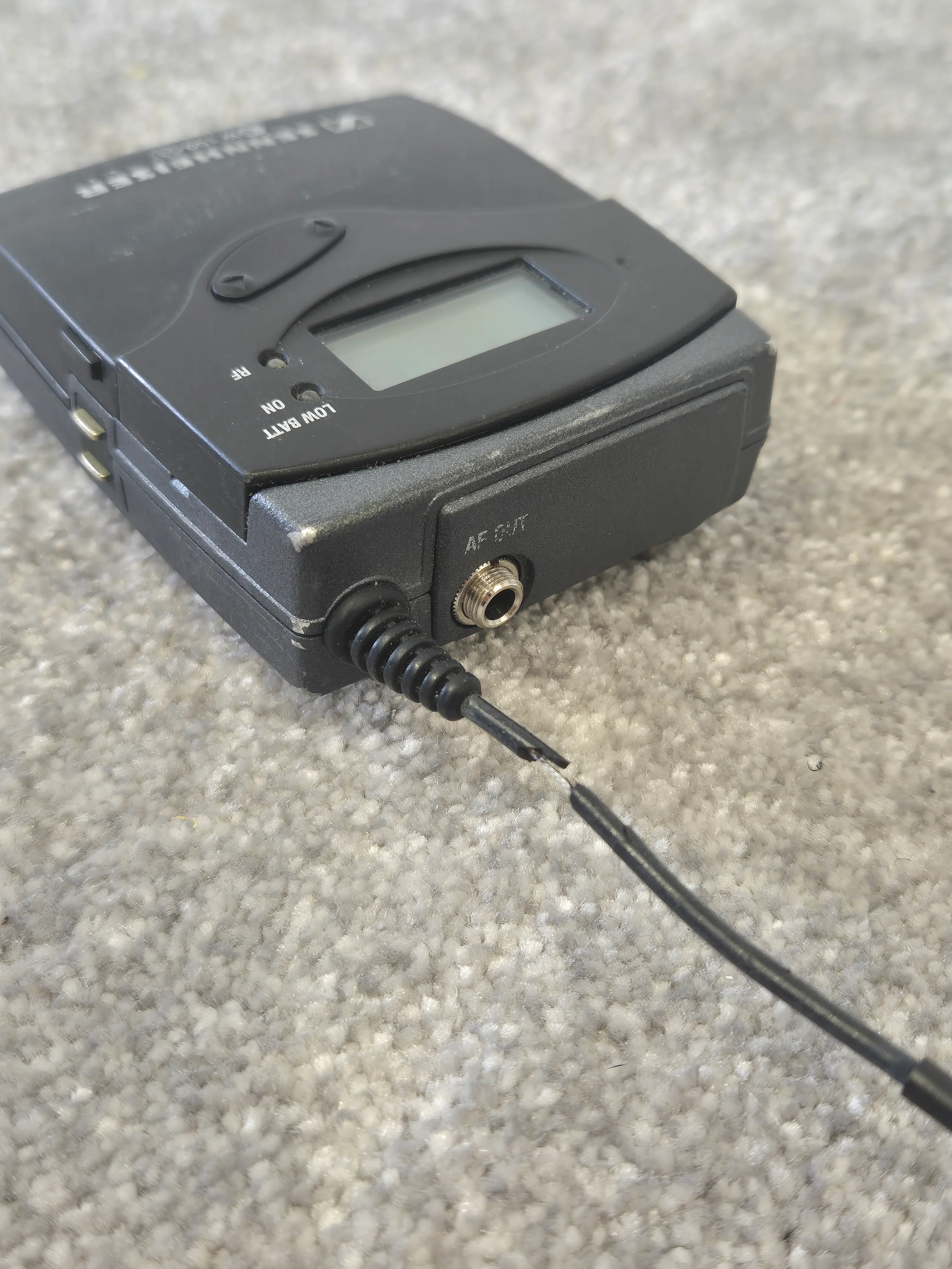 Sennheiser EK 100 G3 - Wireless Microphone Receiver (Spares or Repairs) - Image 4