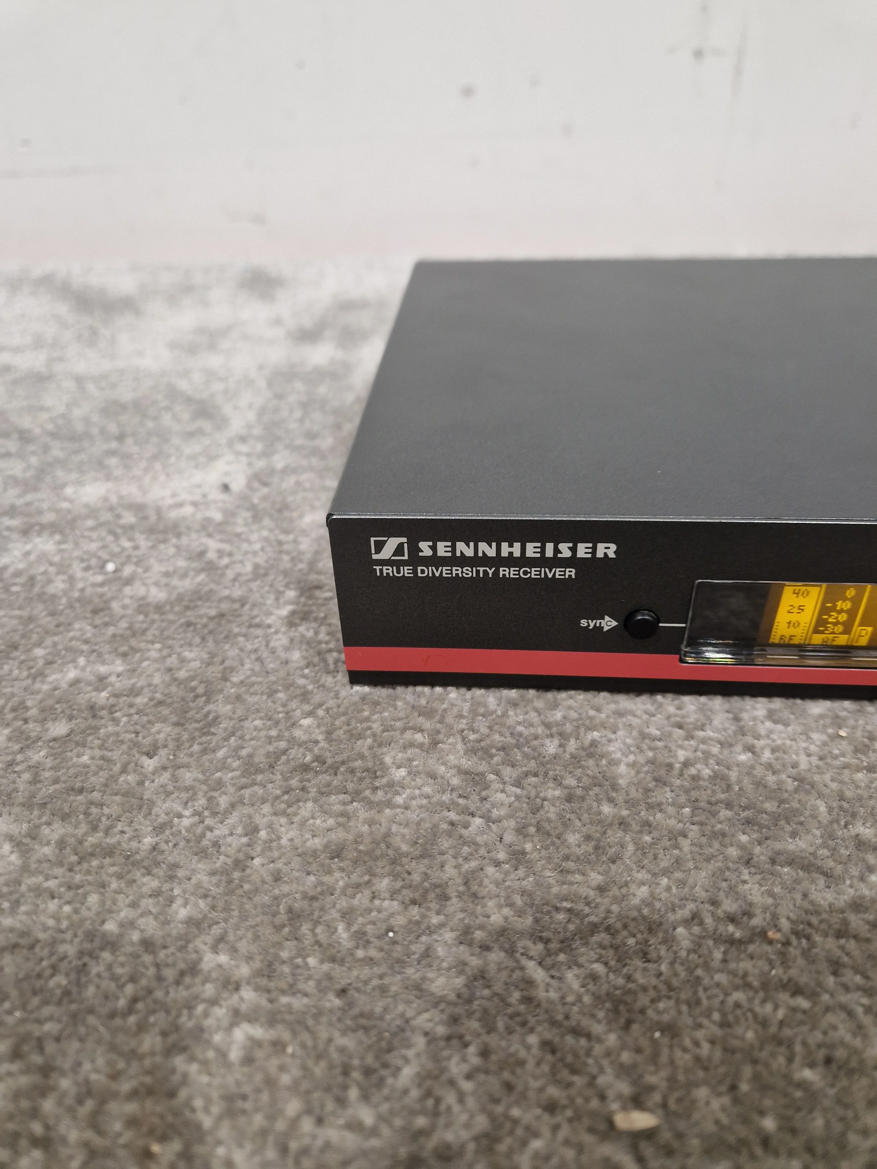 Sennheiser EW 100 G3 - Wireless Receiver - Excellent w/ Rack mount Parts Power supply - Image 3