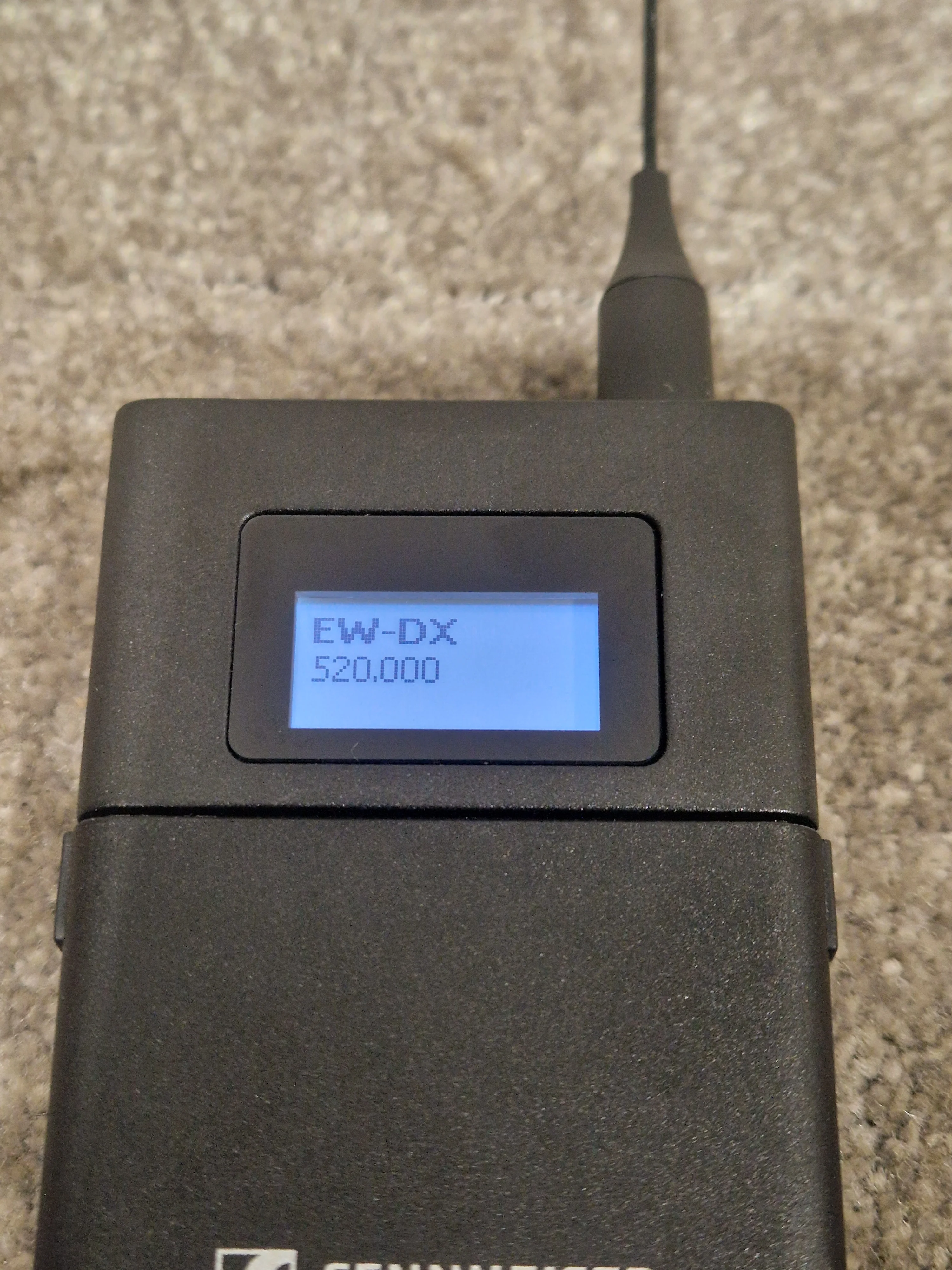 Sennheiser EW-DX SK 520.000 MHz- Bodypack Transmitter - Black - Excellent - Image 12