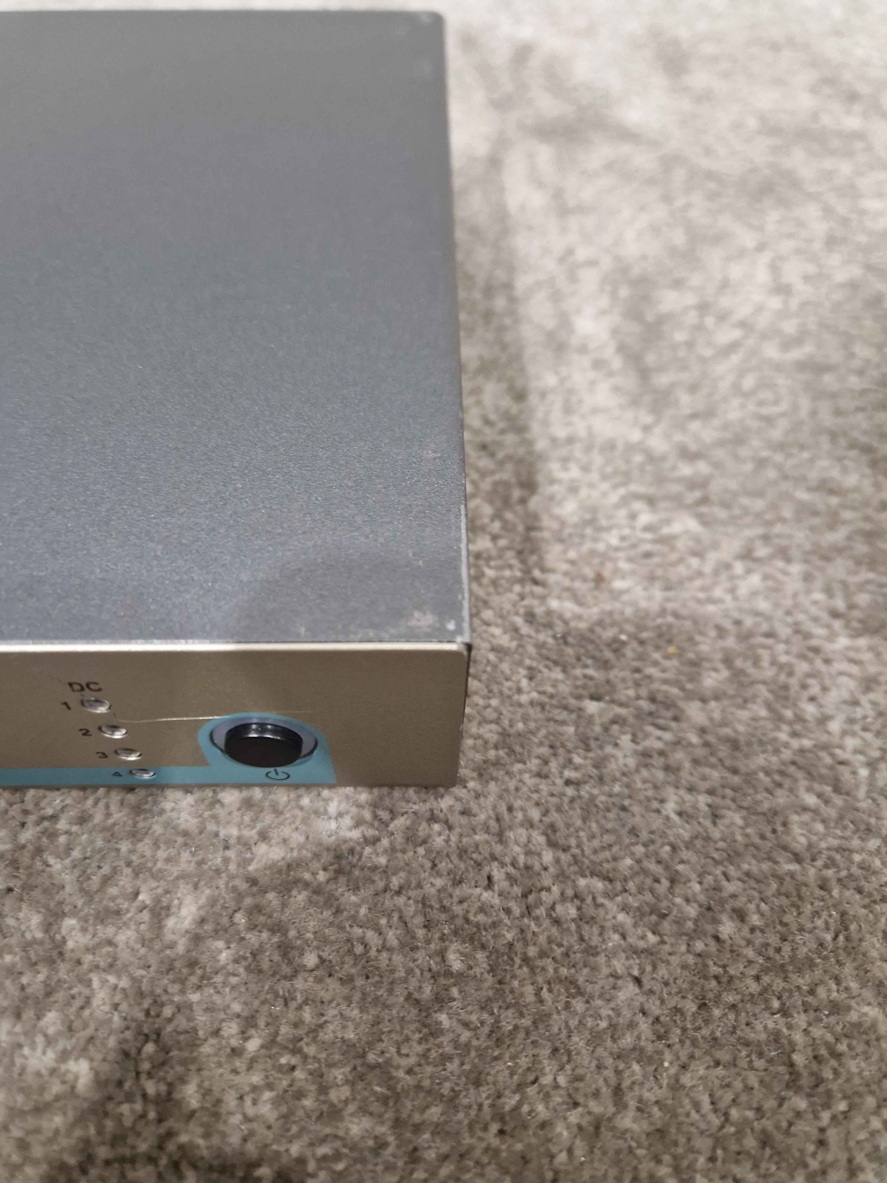 Sennheiser eW IEM G3 - AC3 Combiner Unit - Excellent - Image 2