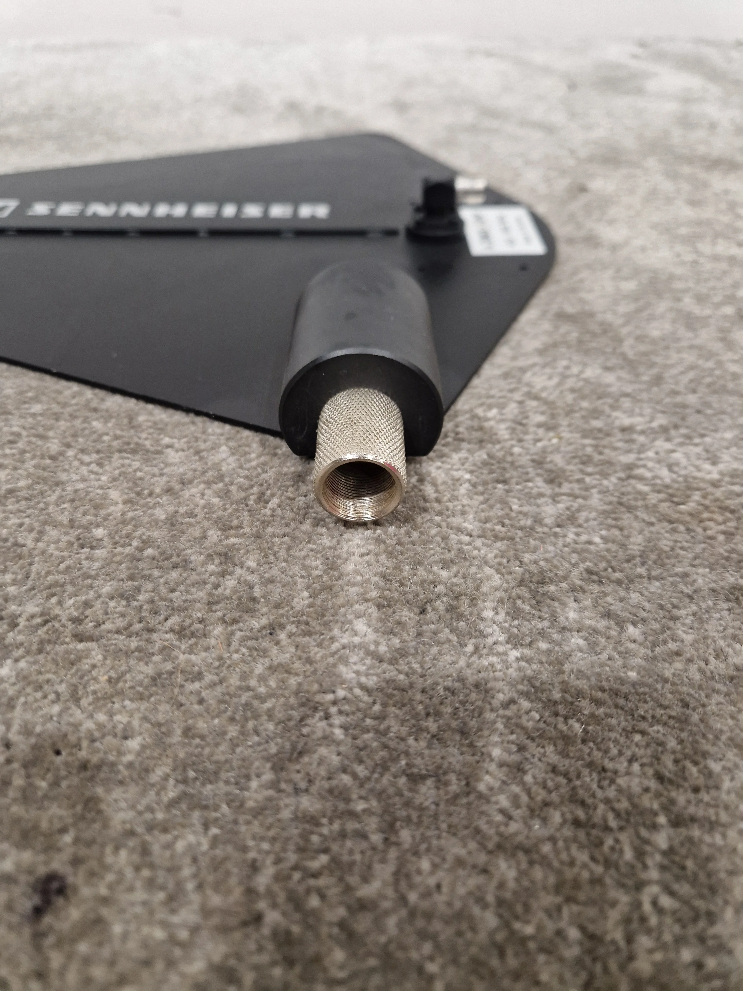 Sennheiser eW IEM G3 AC3 Shark Fin Antenna and Cable - Excellent - Image 7