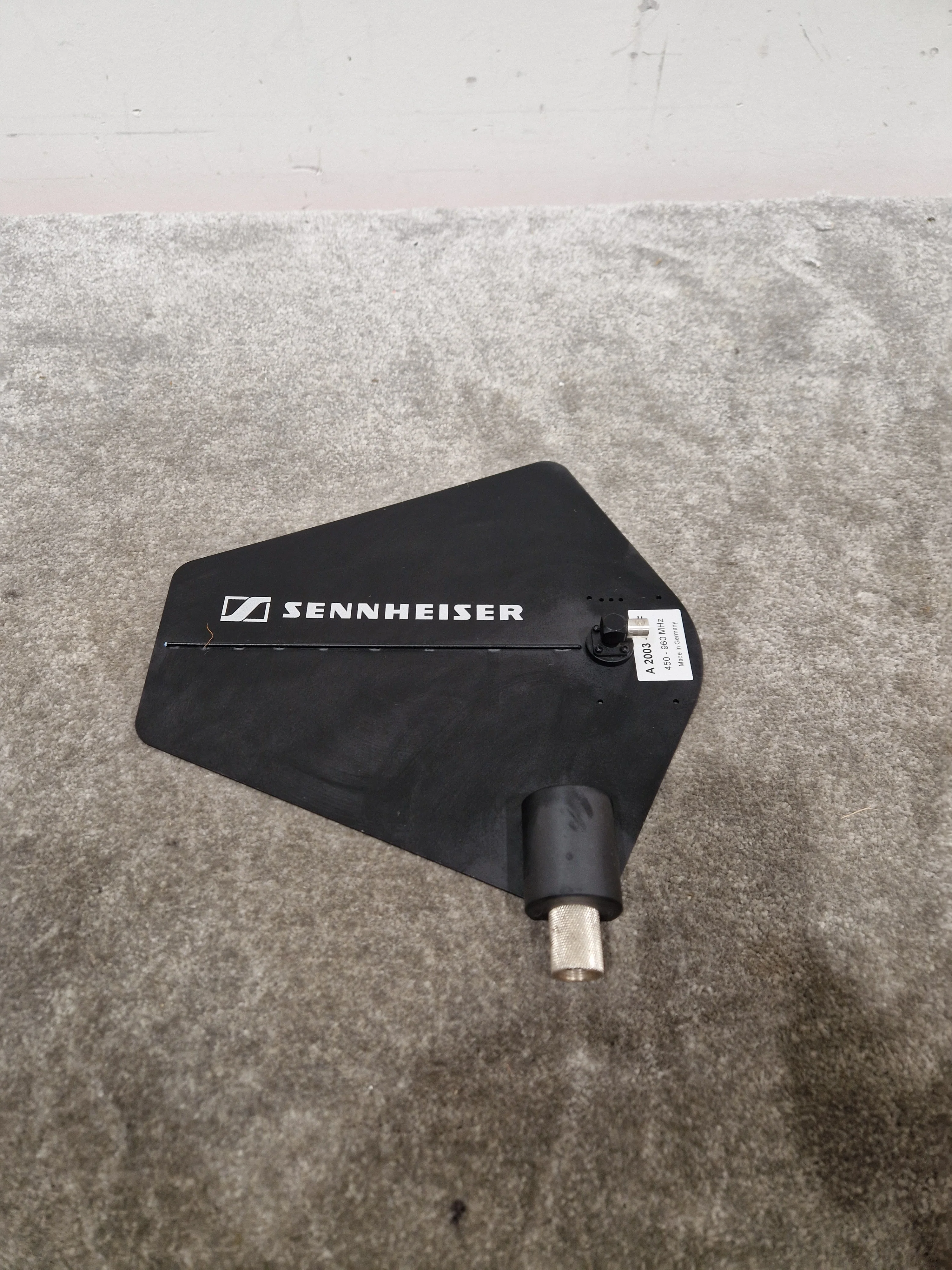 Sennheiser eW IEM G3 AC3 Shark Fin Antenna and Cable - Excellent - Image 8