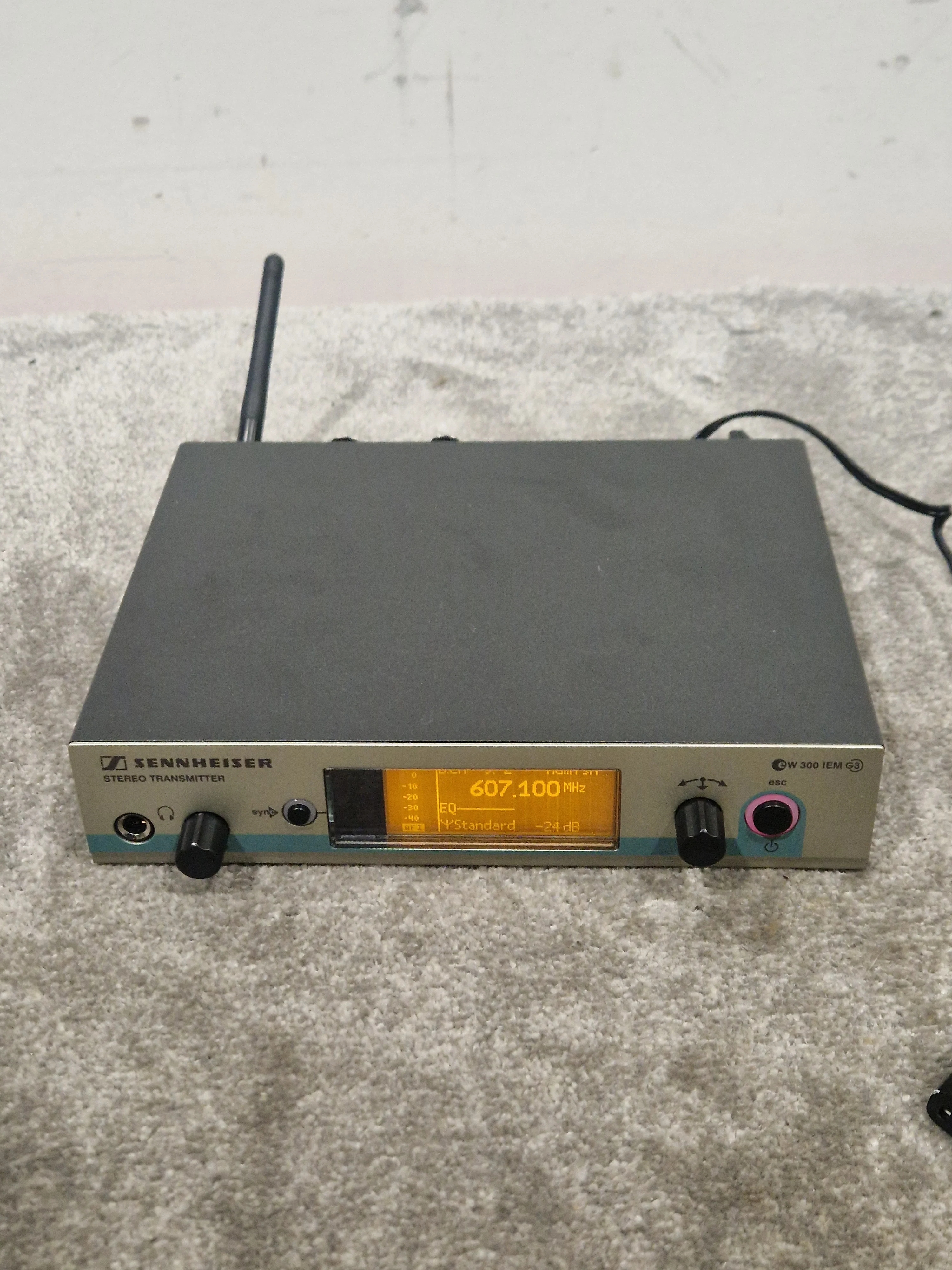 Sennheiser eW IEM G3 Transmitter And Receiver System – Wireless Microphone System - Excellent w/ Power Supply - Image 14