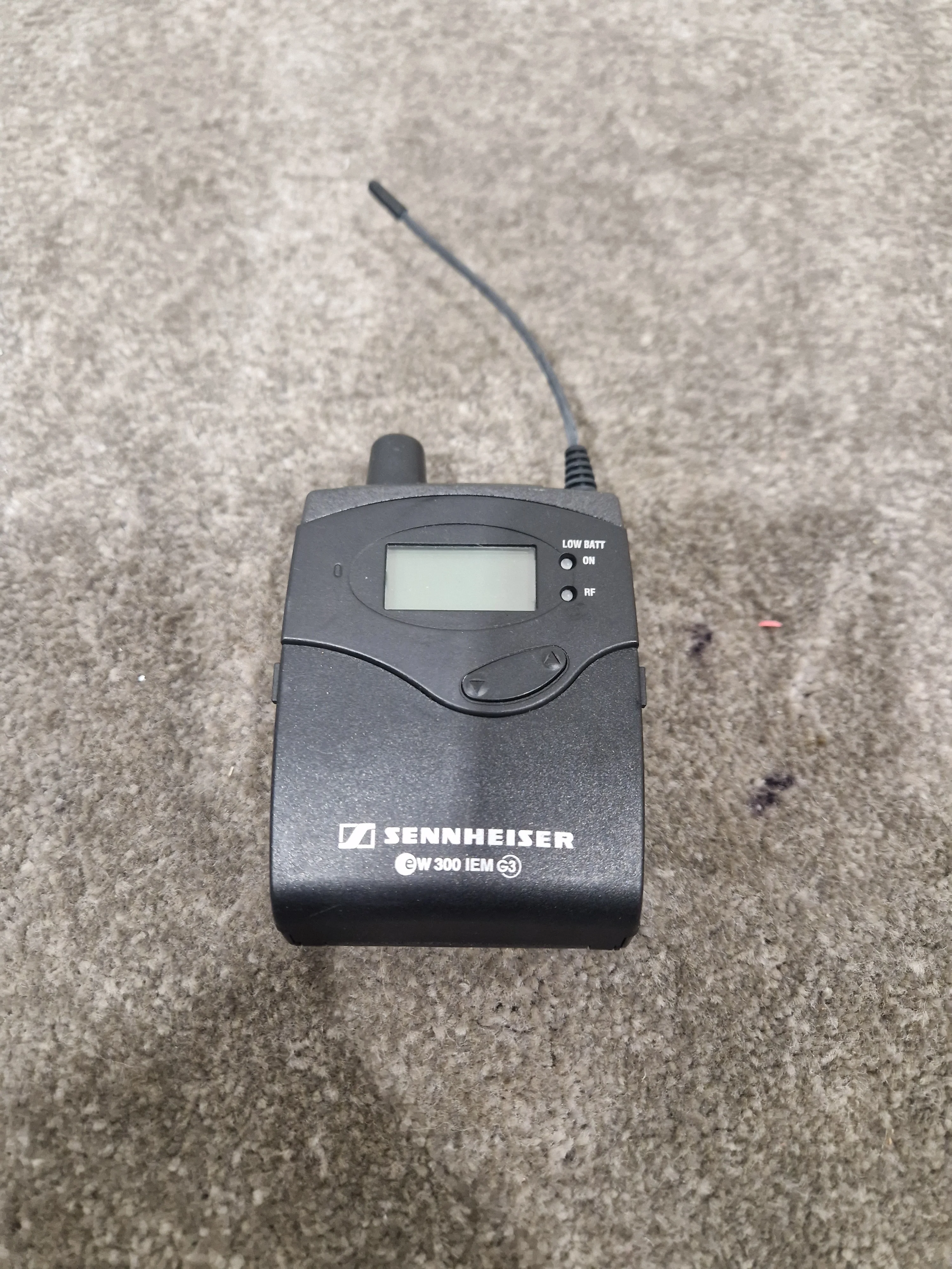 Sennheiser eW IEM G3 Transmitter And Receiver System – Wireless Microphone System - Good w/ Power Supply - Image 11
