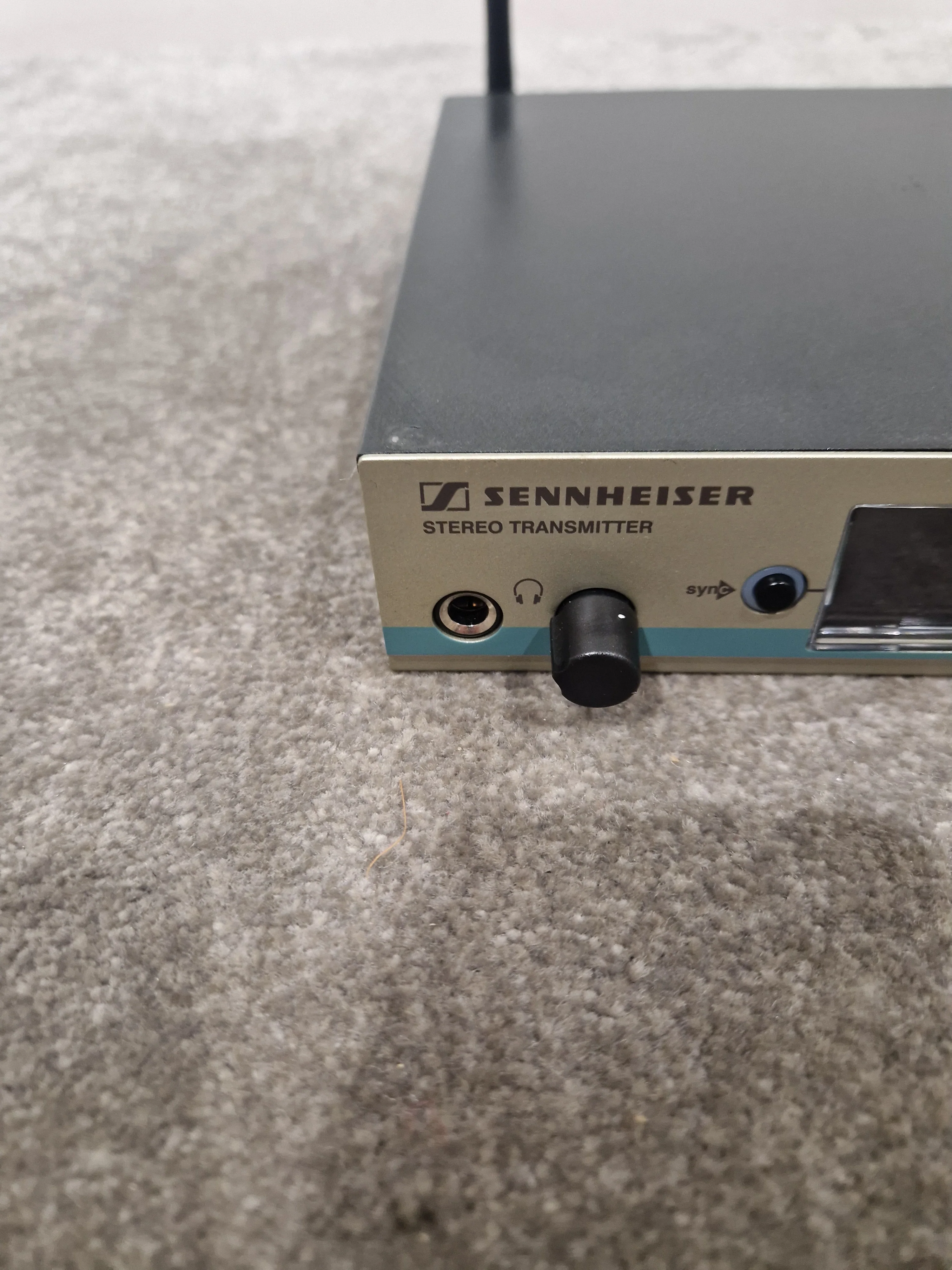 Sennheiser eW IEM G3 Transmitter And Receiver System – Wireless Microphone System - Good w/ Power Supply - Image 19