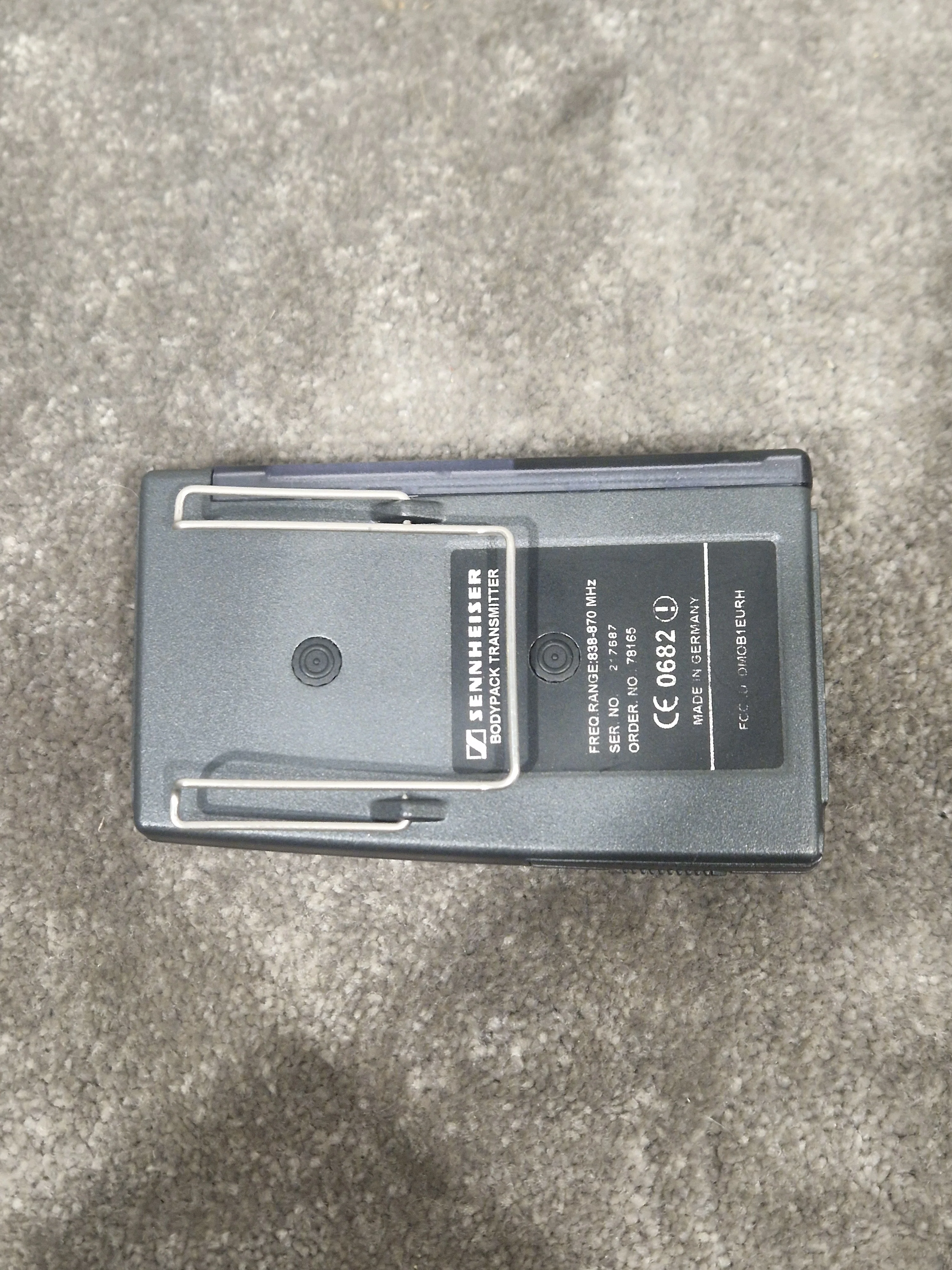 Sennheiser EW100 Bodypack Transmitter, UHF Band - Excellent - Image 3