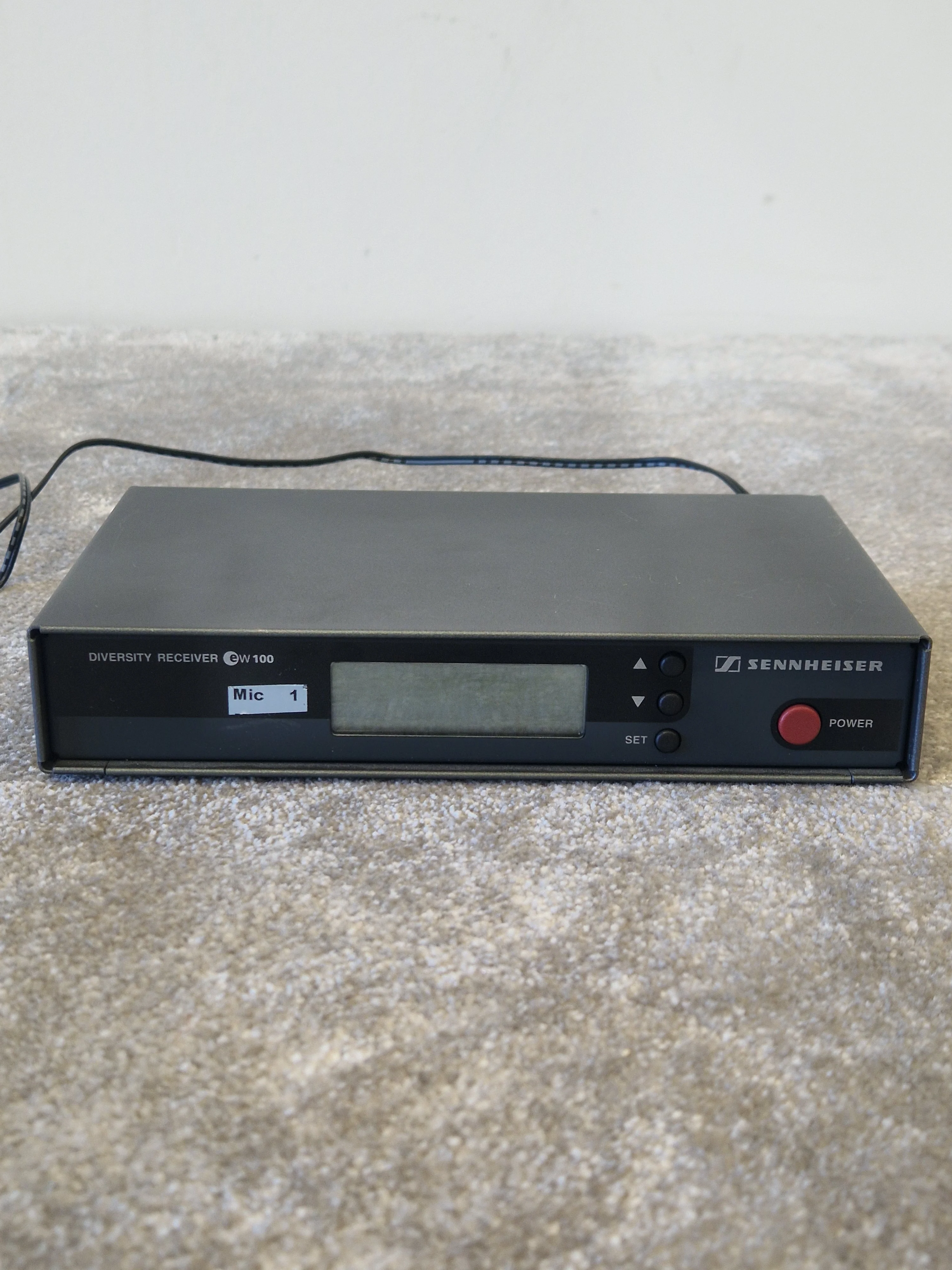 Sennheiser EW100 Wireless System – UHF Receiver – Very Good (Base Unit Only) - Image 2