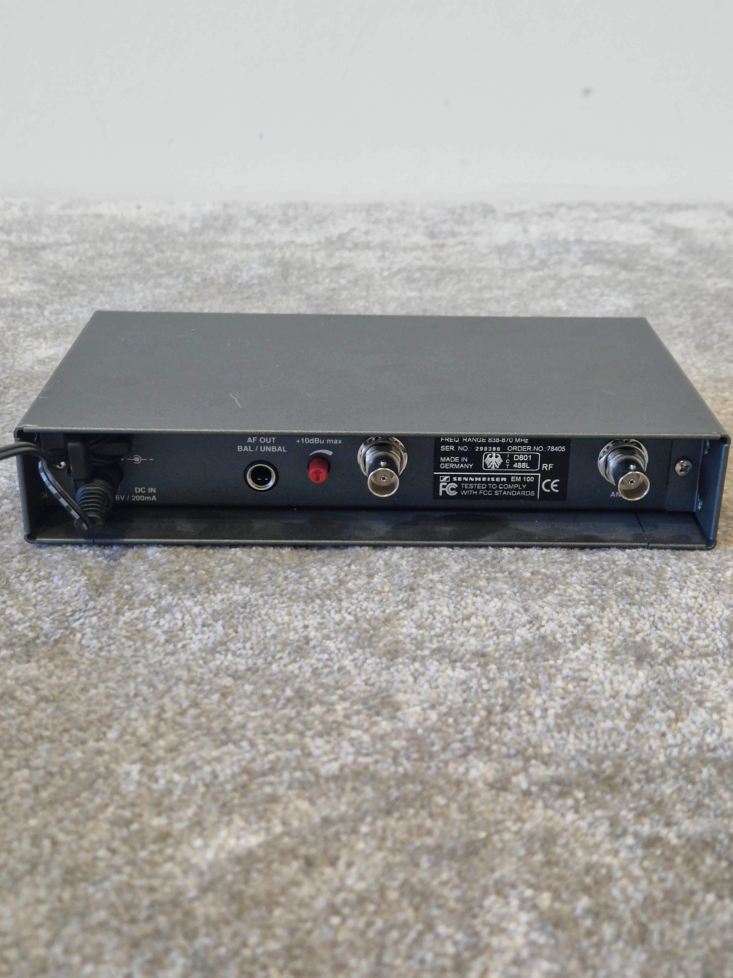 Sennheiser EW100 Wireless System – UHF Receiver – Very Good (Base Unit Only) - Image 3