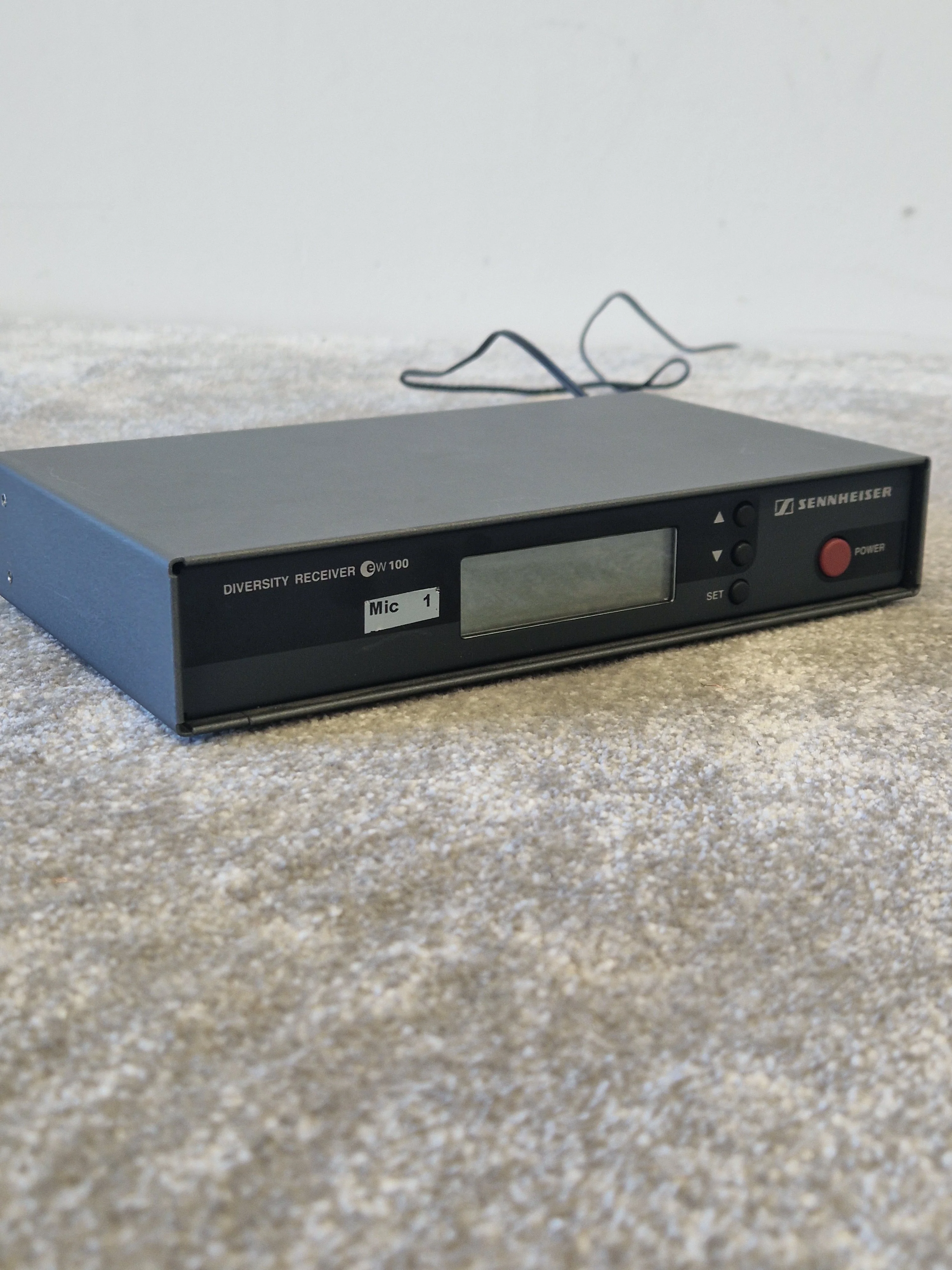 Sennheiser EW100 Wireless System – UHF Receiver – Very Good (Base Unit Only) - Image 4