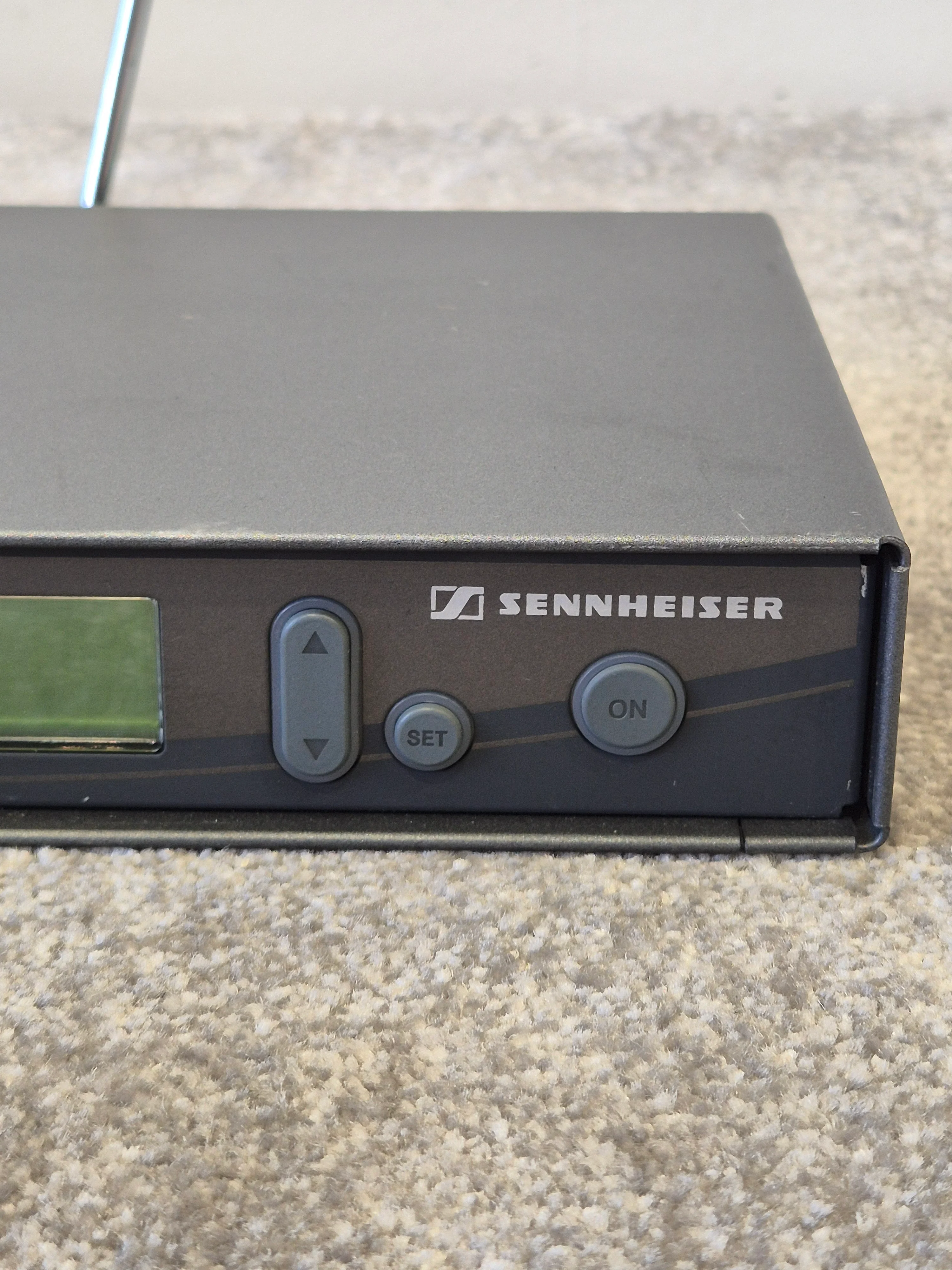 Sennheiser eW300 - Wireless Microphone Receiver - Good Condition - Image 2