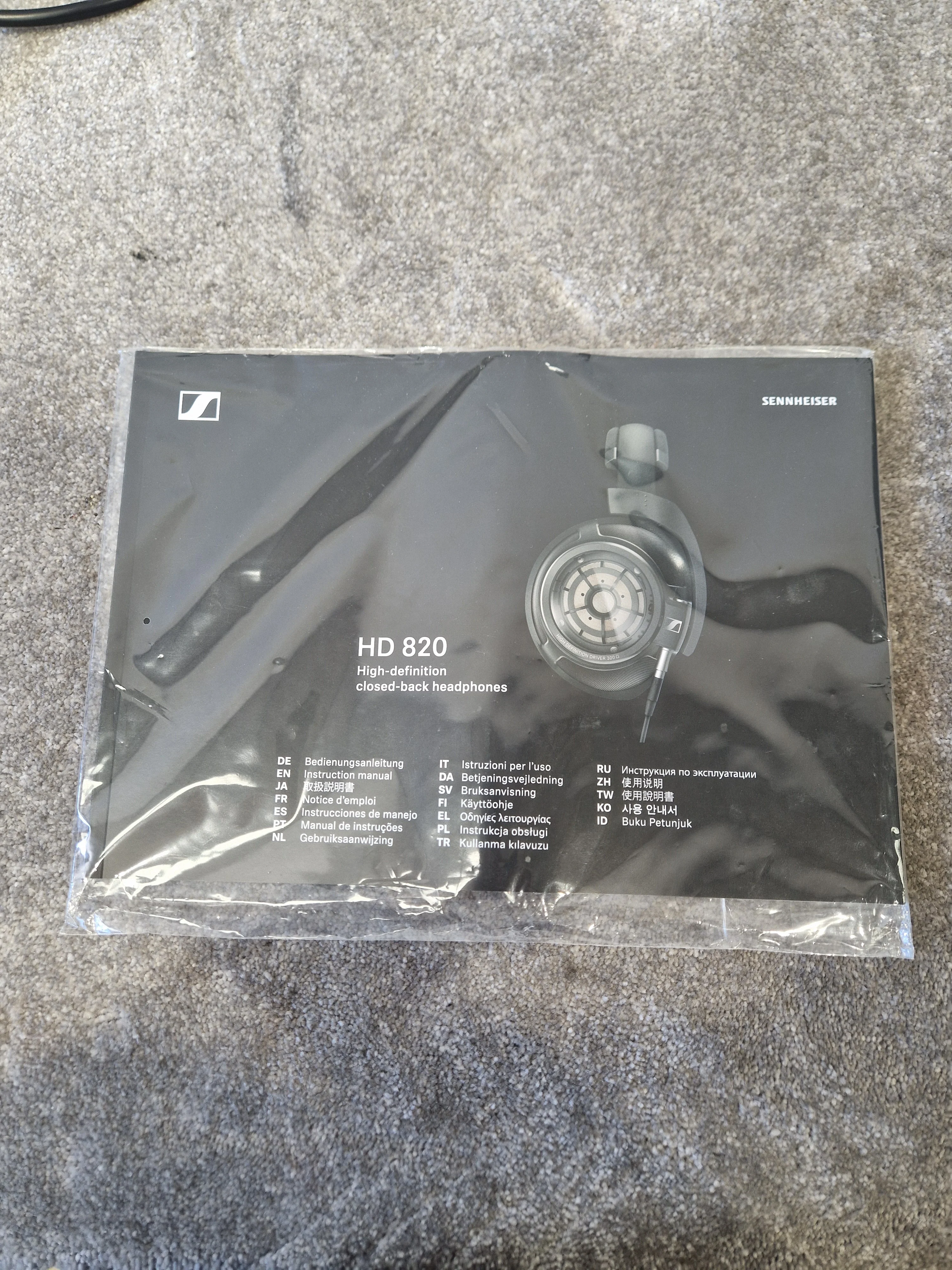 Sennheiser HD820 – High-End Closed-Back Headphones – Excellent w/ Original Box - Image 12