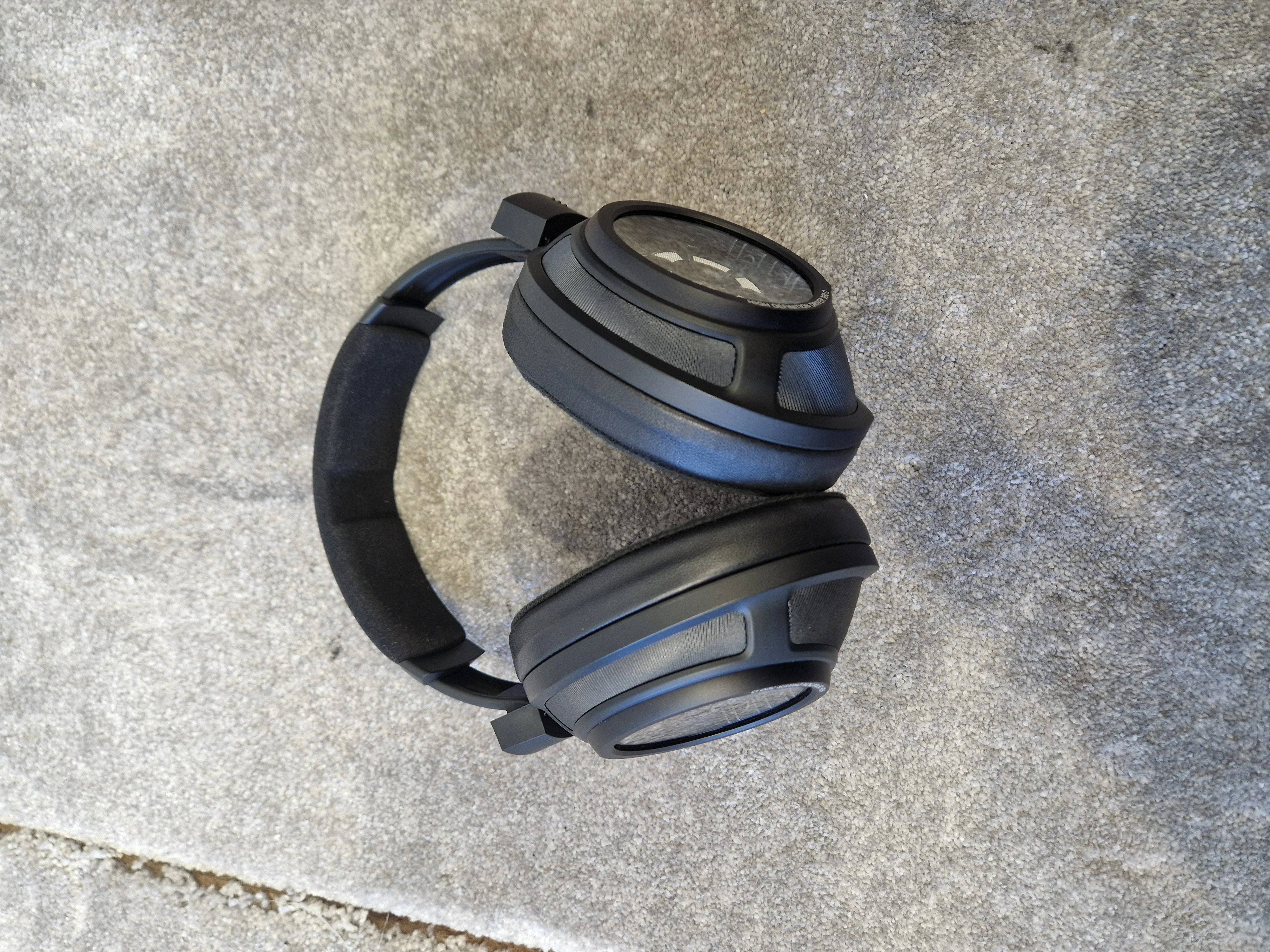 Sennheiser HD820 – High-End Closed-Back Headphones – Excellent w/ Original Box - Image 13