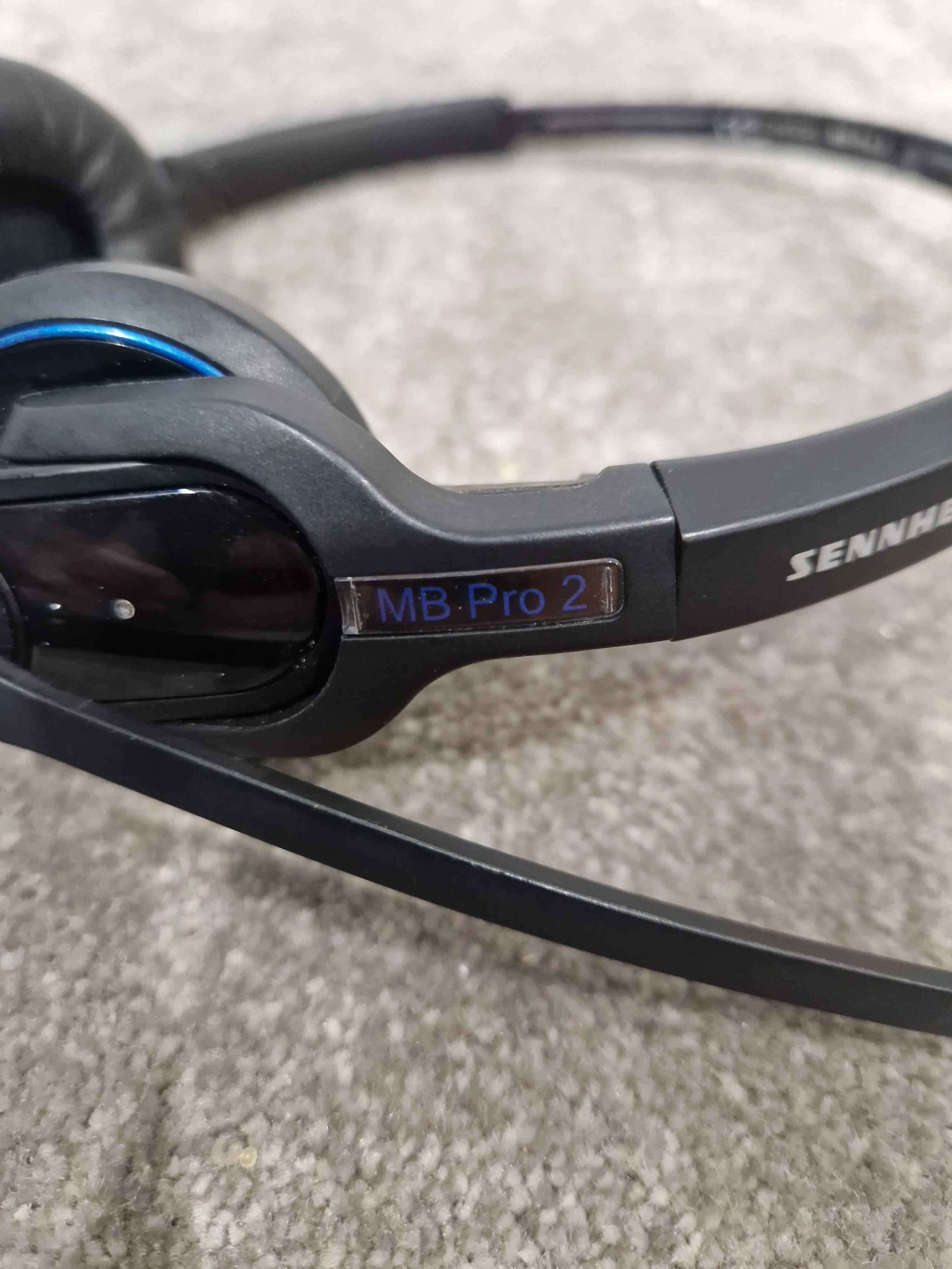 Sennheiser MB Pro 2 Headset - Noise-Canceling, Bluetooth - Excellent - Image 2