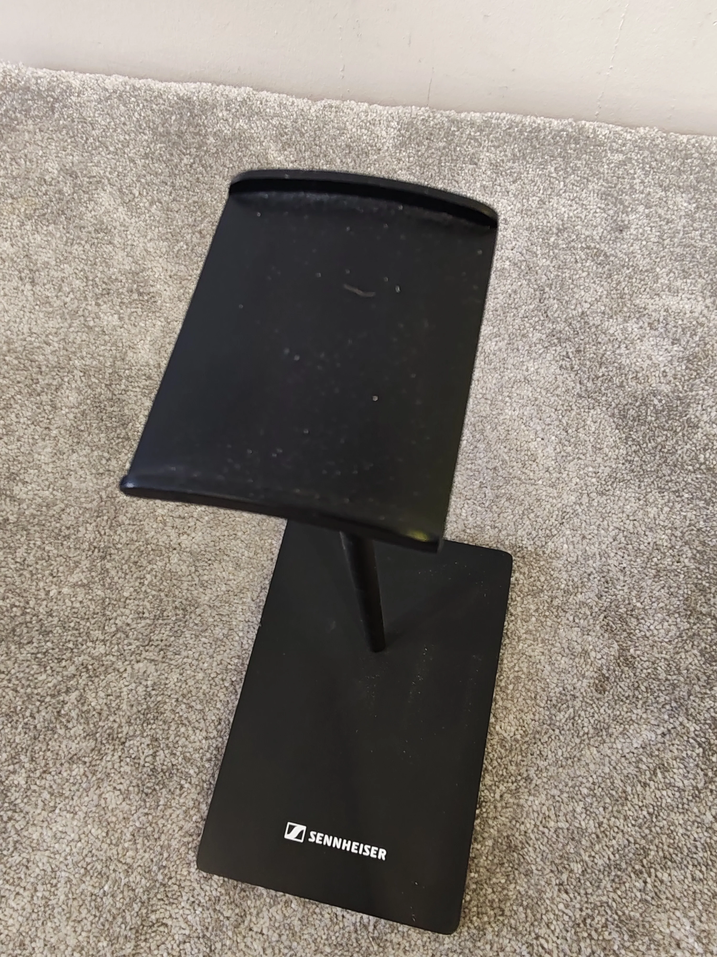 Sennheiser Premium Headphone Stand – Black Metal – Excellent - Image 6