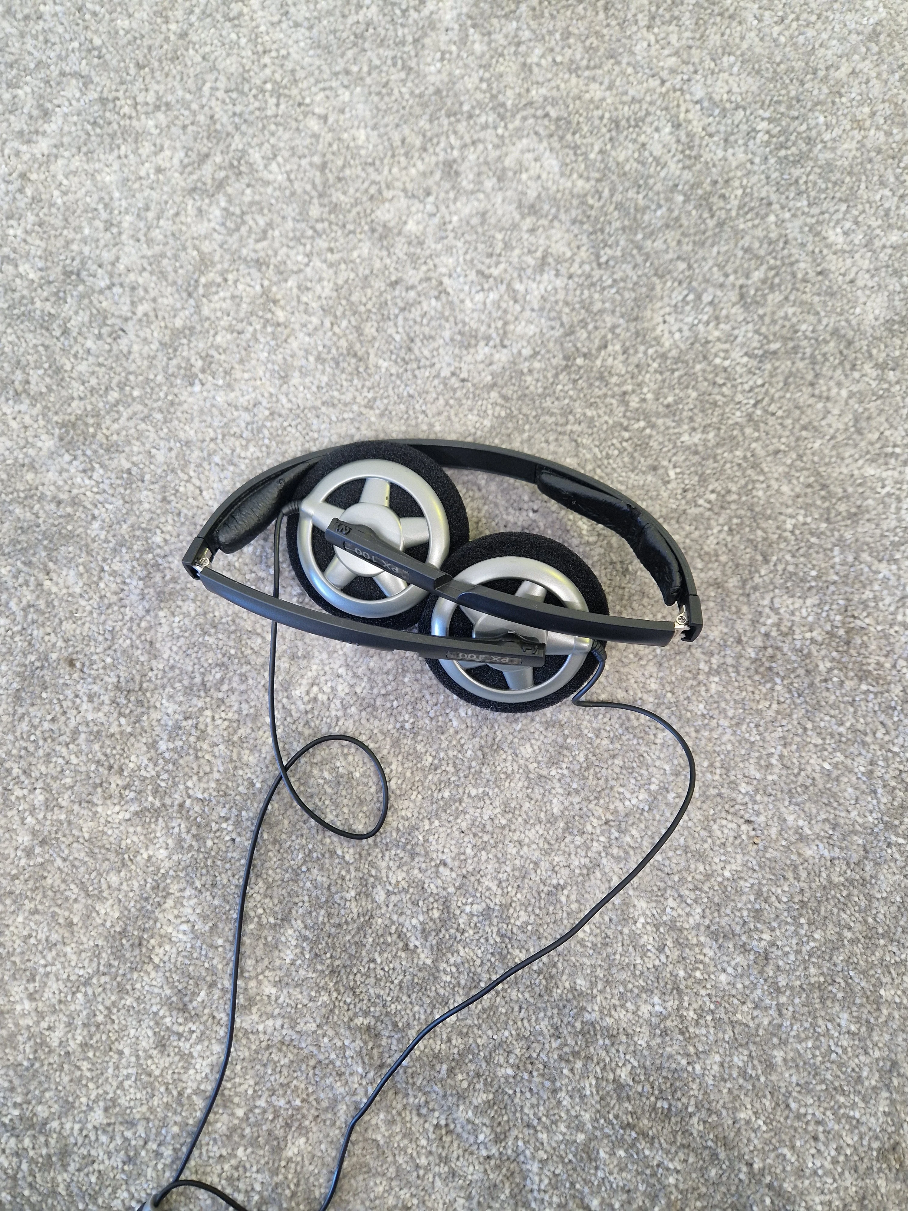 Sennheiser PX-100 Folding On-Ear Headphones with Case - Open-Back Design - Good - Image 3