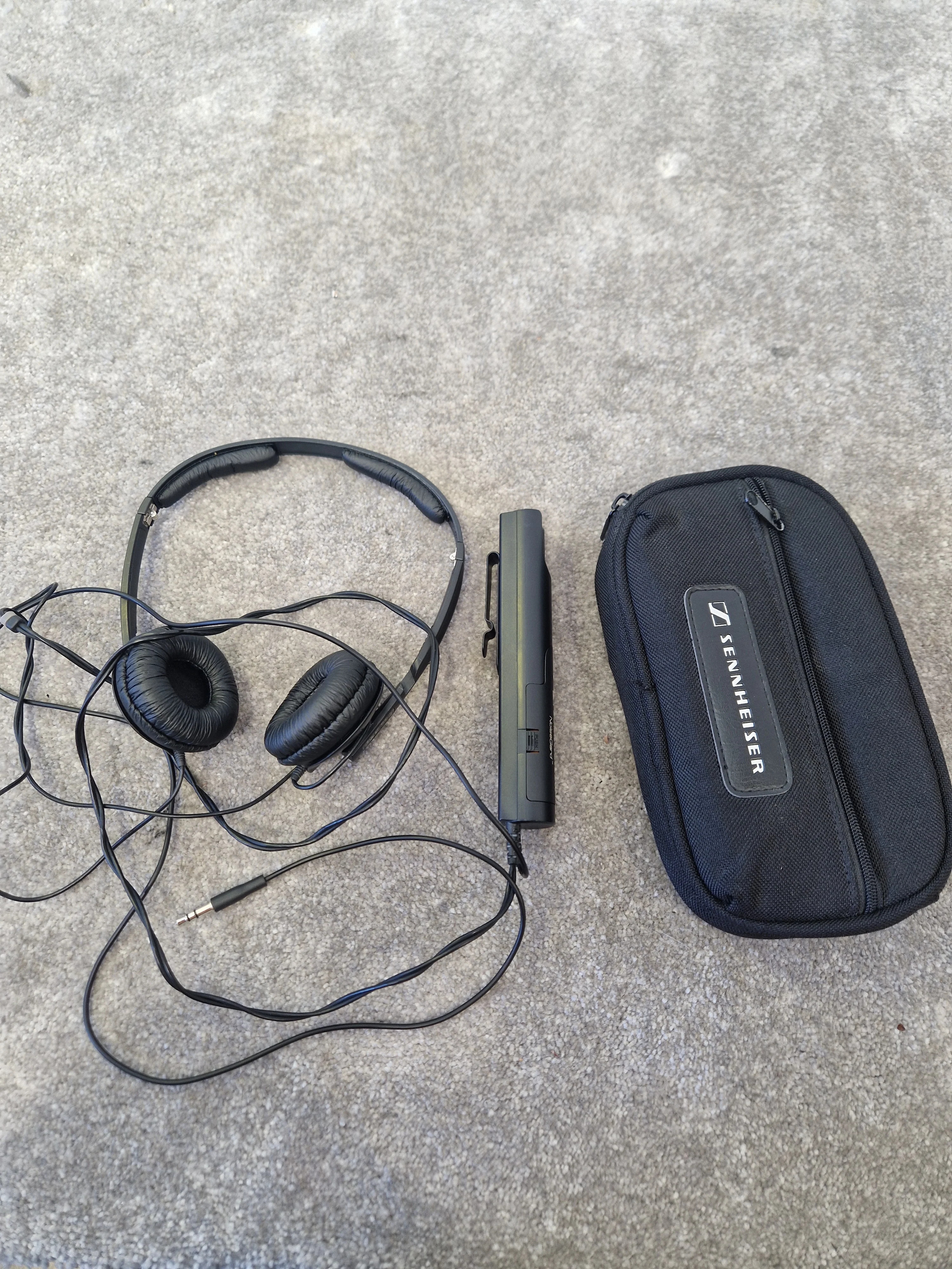Sennheiser PXC 250 NoiseGard Headphones – Folding On-Ear Design, Active Noise Cancelling - Good - Image 2