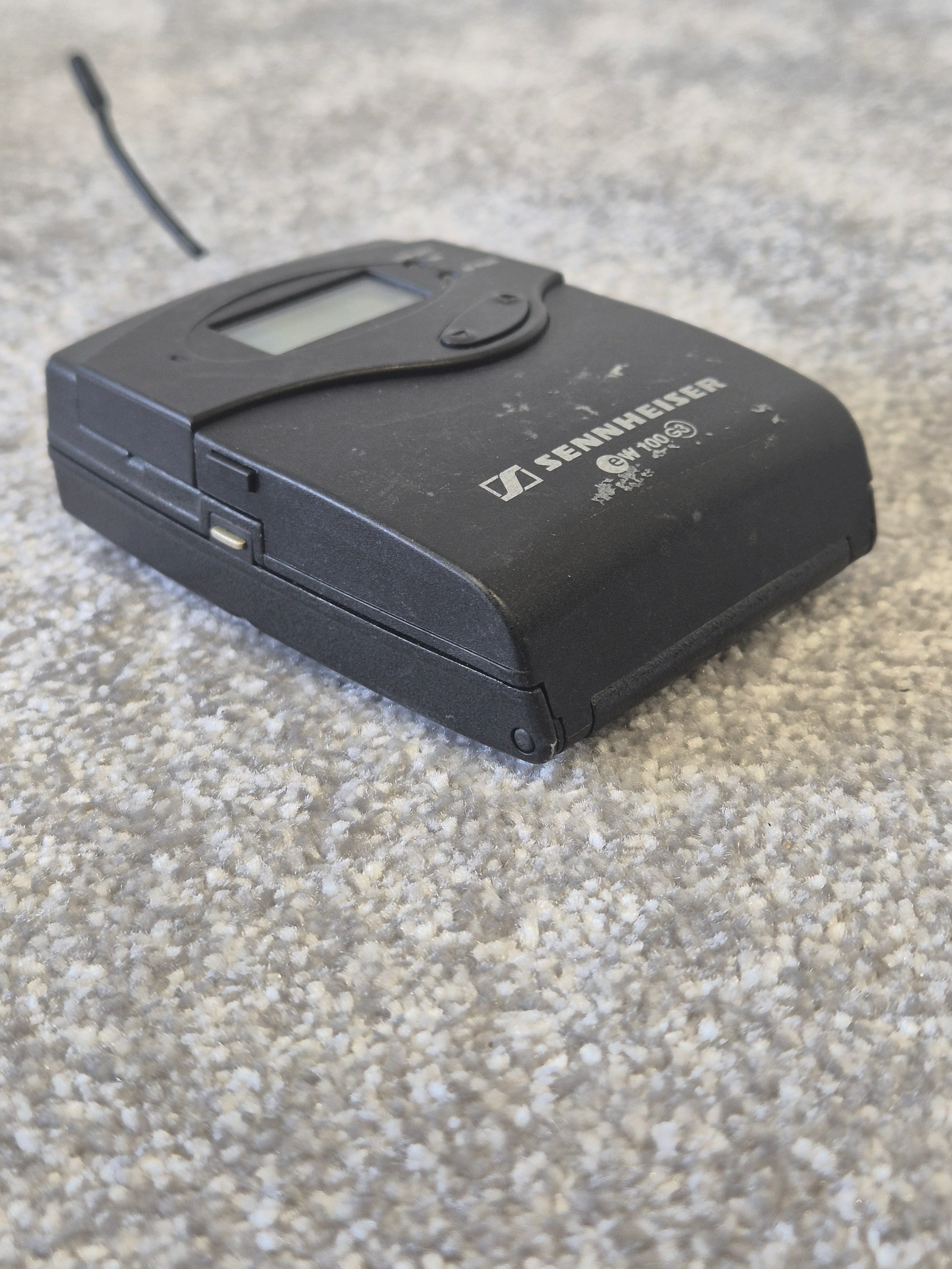 Sennheiser SK 100 G3 - Beltpack Transmitter - Image 6