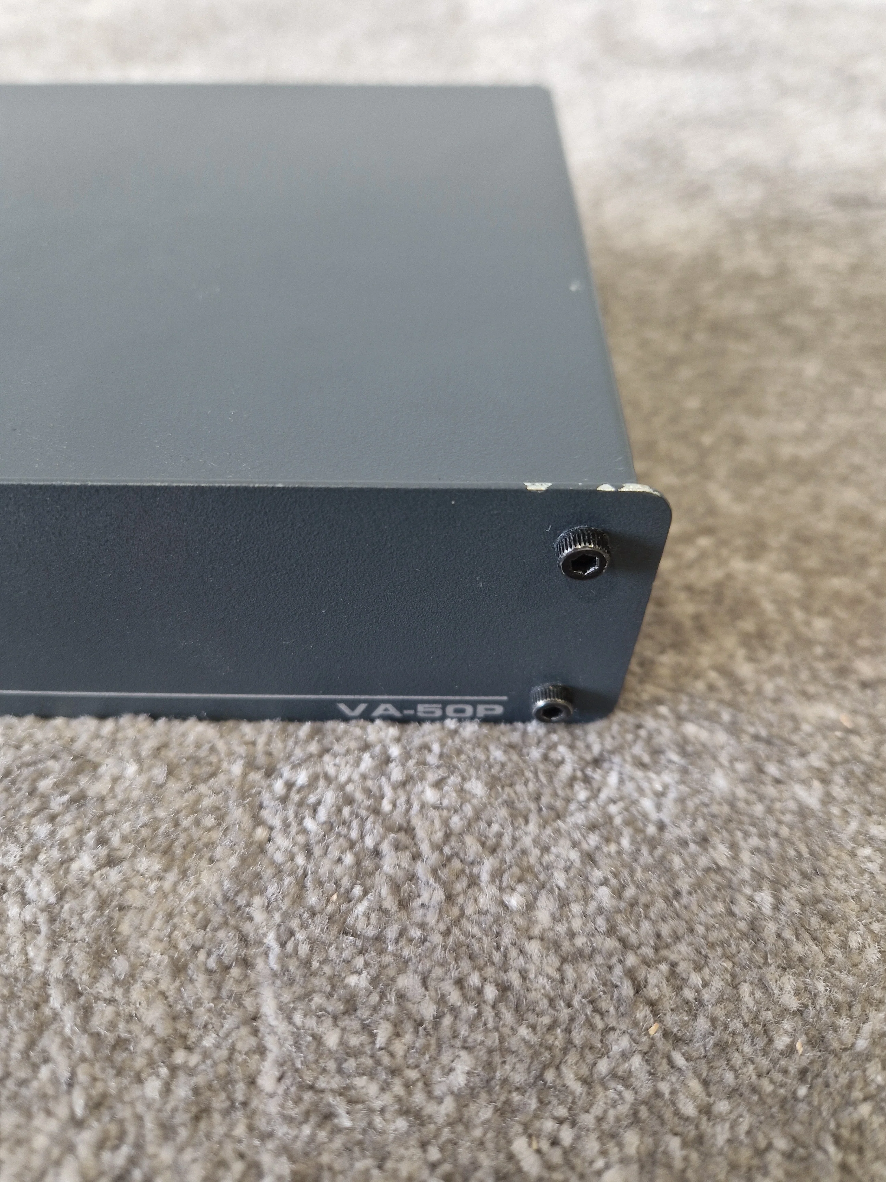 Kramer VA-50P 12V DC Rackmount Power Distributor – Spares or Repair – 6-Port AV Supply Unit - Image 7