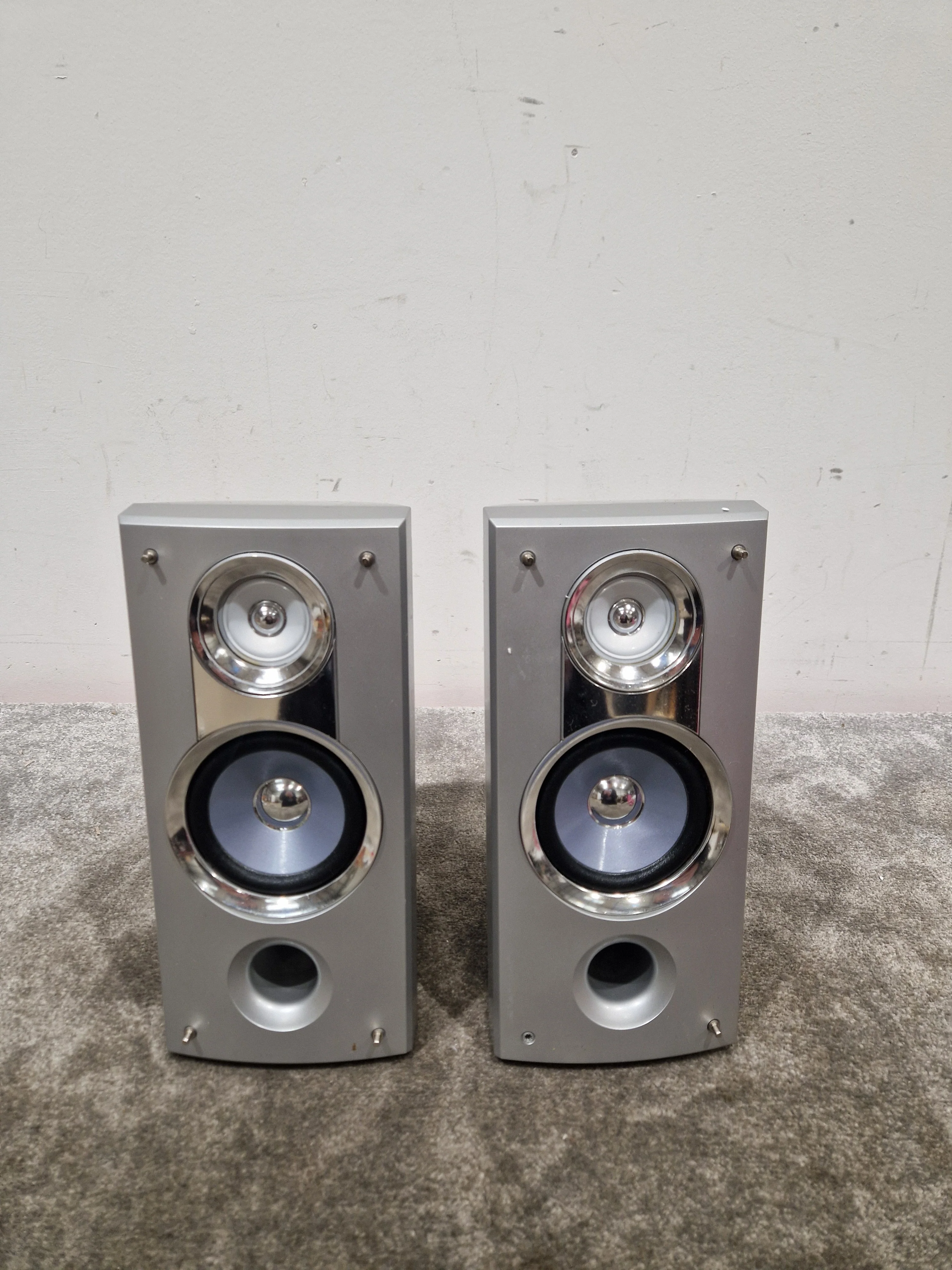 Sharp MD-E9000 Speakers - Silver - No Main Unit – Speaker - Excellent - Image 2