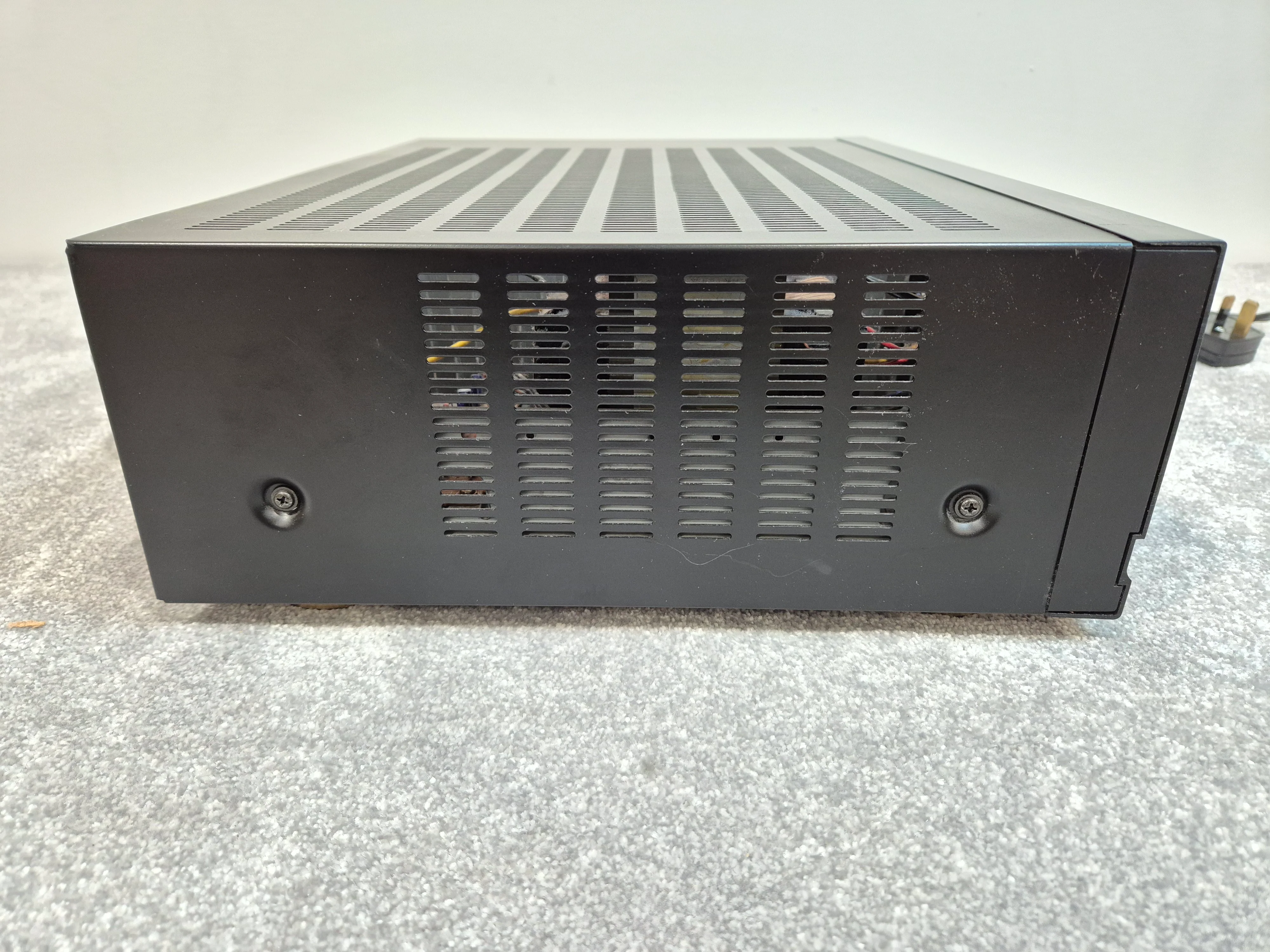 Sherwood Stereo Home Audio Amplifier AX-7030R - Black - Image 4