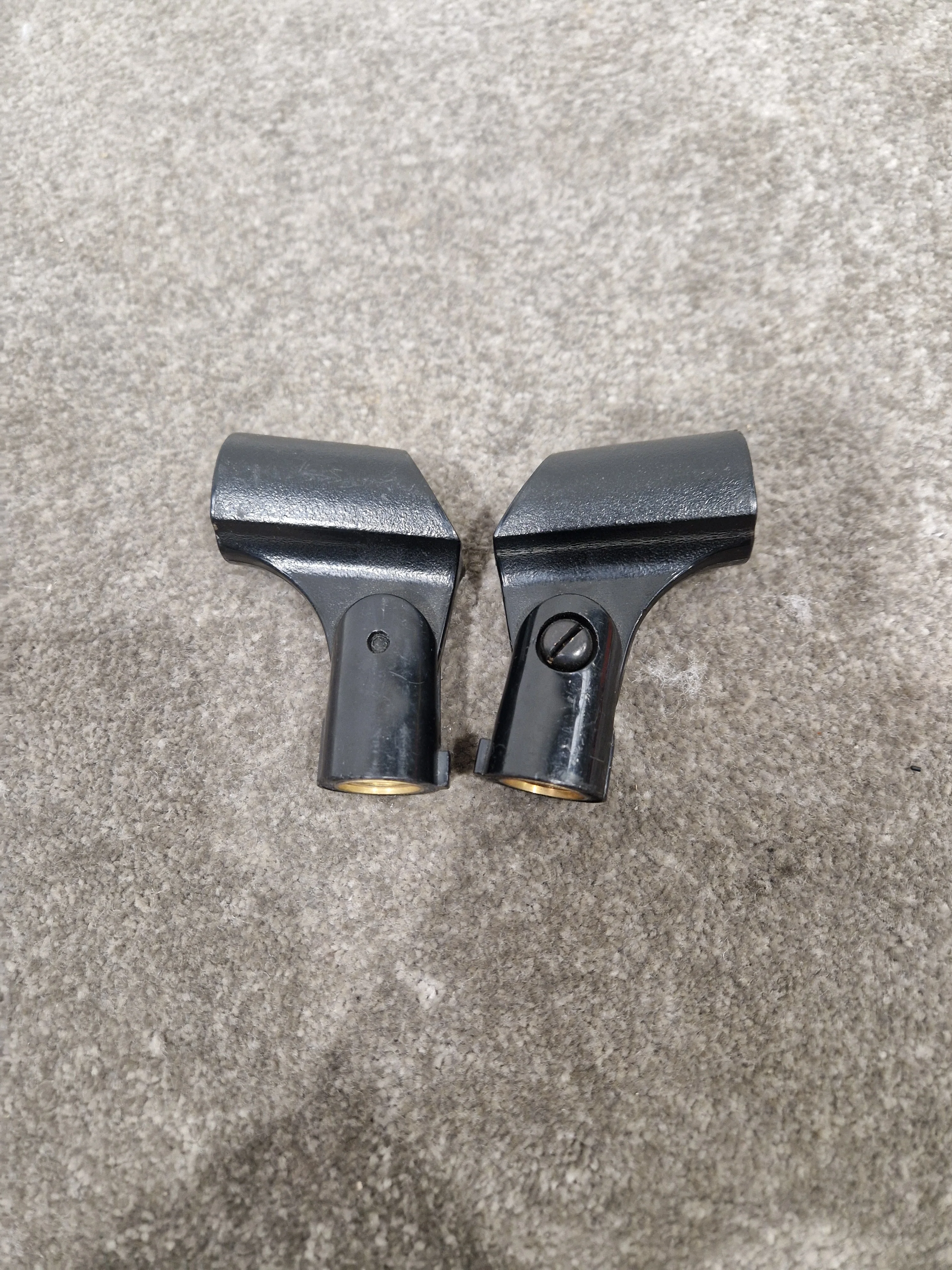 Shure Mic Holders Set OF 4 - Durable Mounting Solution - Very Good - Image 6