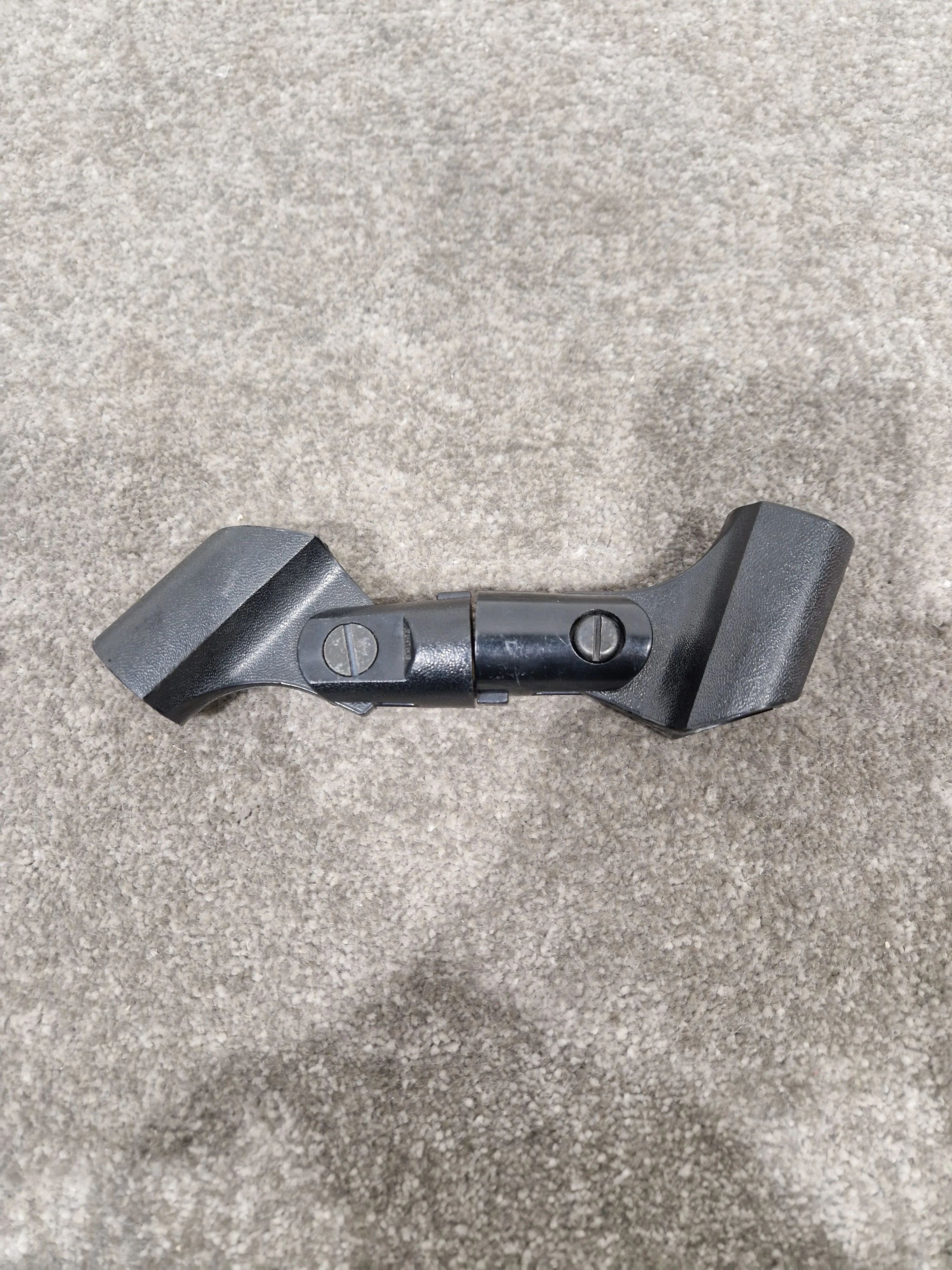 Shure Mic Holders Set OF 4 - Durable Mounting Solution - Very Good - Image 7