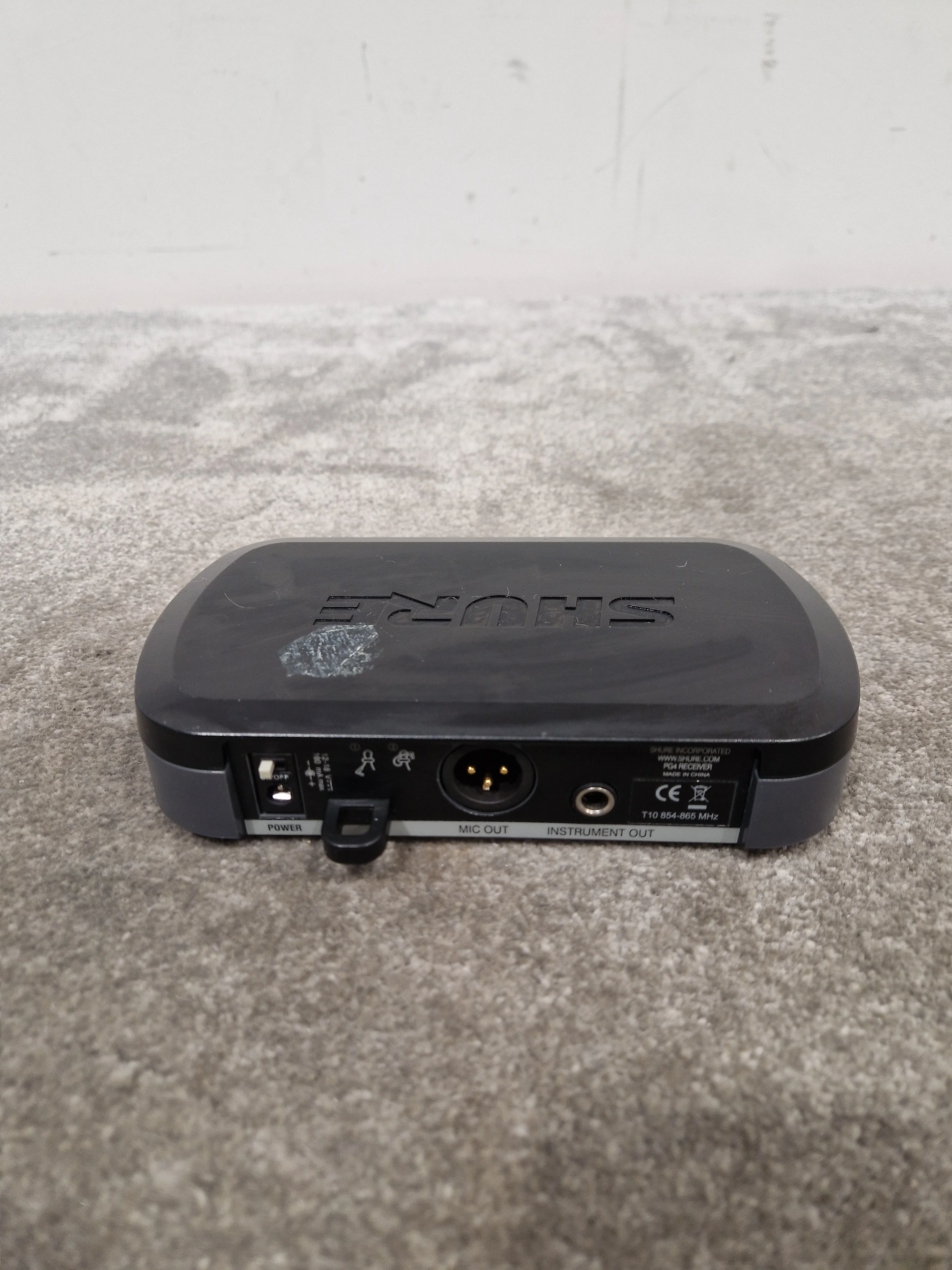 Shure Pg4s Receiver Wireless System - UHF Frequency, Reliable Performance - Excellent - Image 5