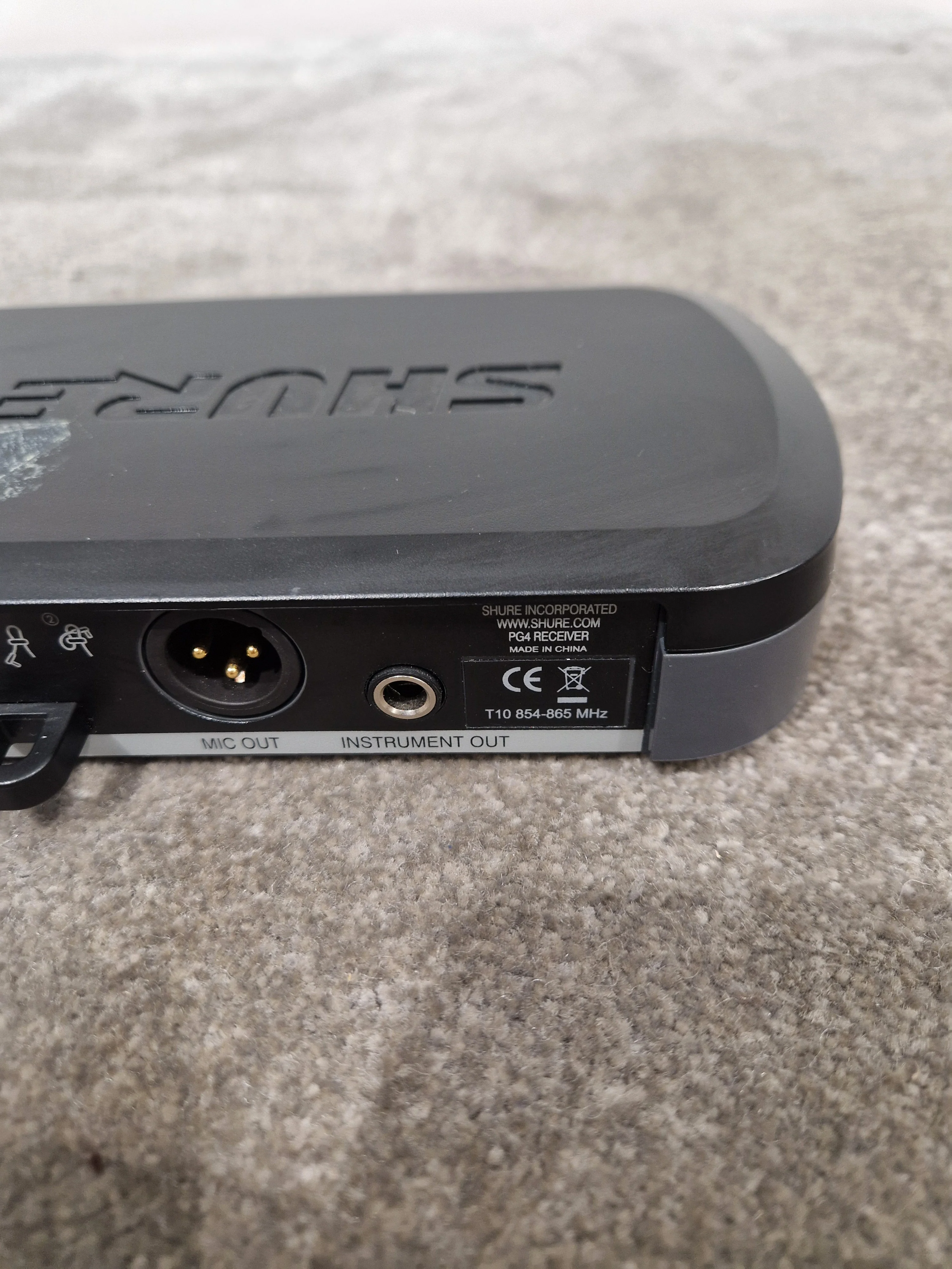 Shure Pg4s Receiver Wireless System - UHF Frequency, Reliable Performance - Excellent - Image 9