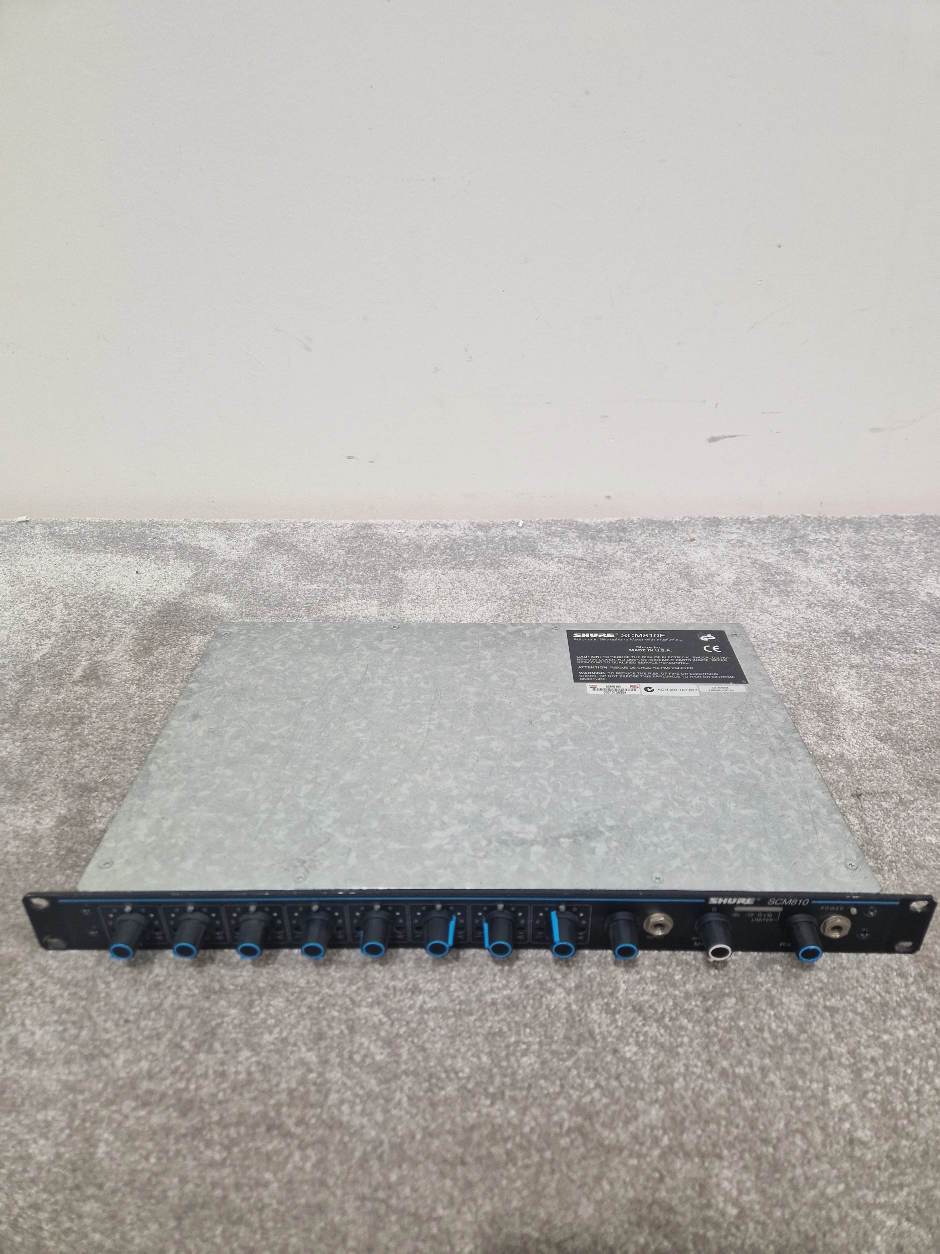 Shure SCM810E - Audio Mixer - Black - Good - Image 3