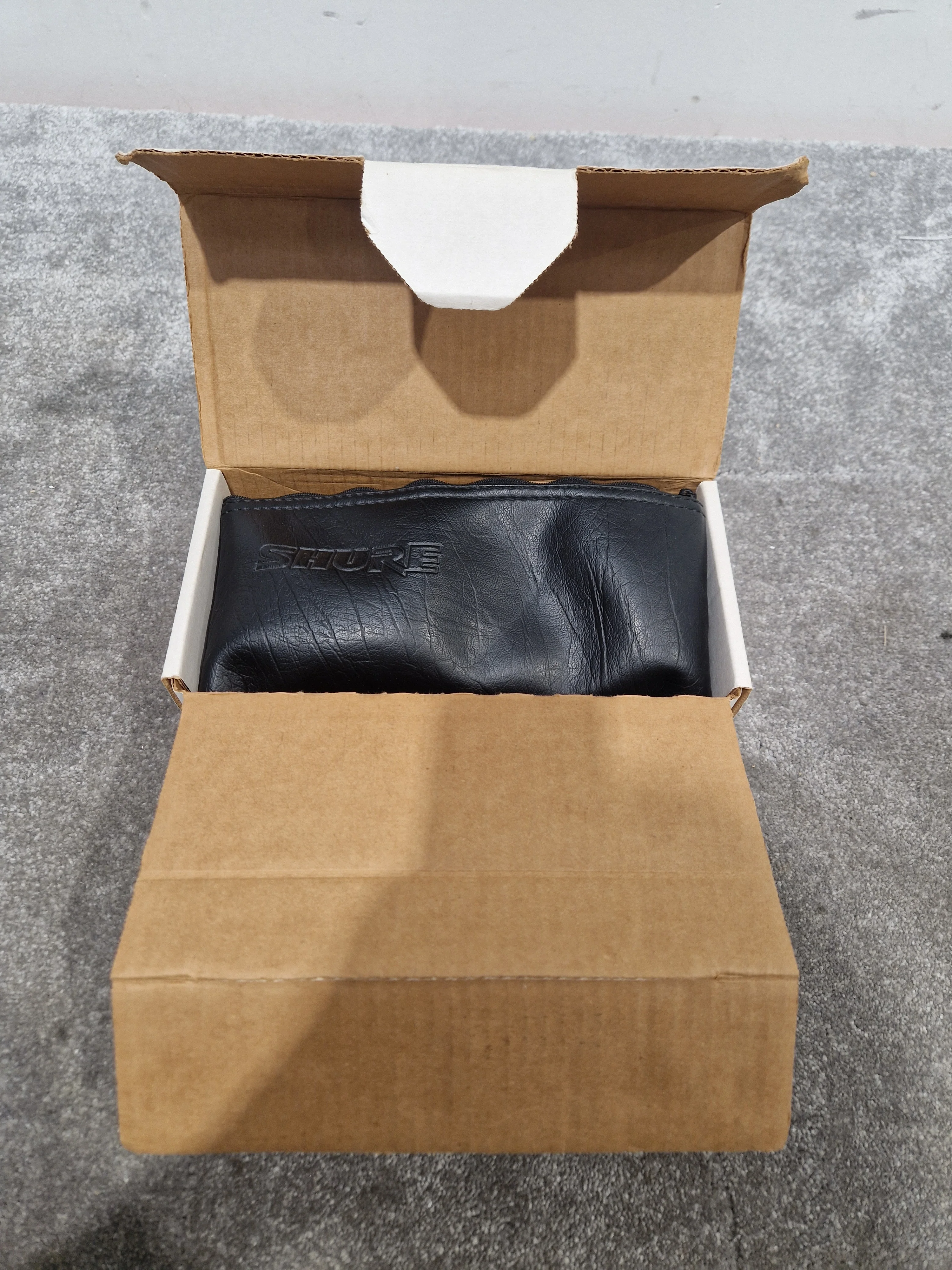 Shure SM58 Dynamic Vocal Microphone - Cardioid, Legendary Sound - Very Good w/ Original Box & Manuals - Image 5