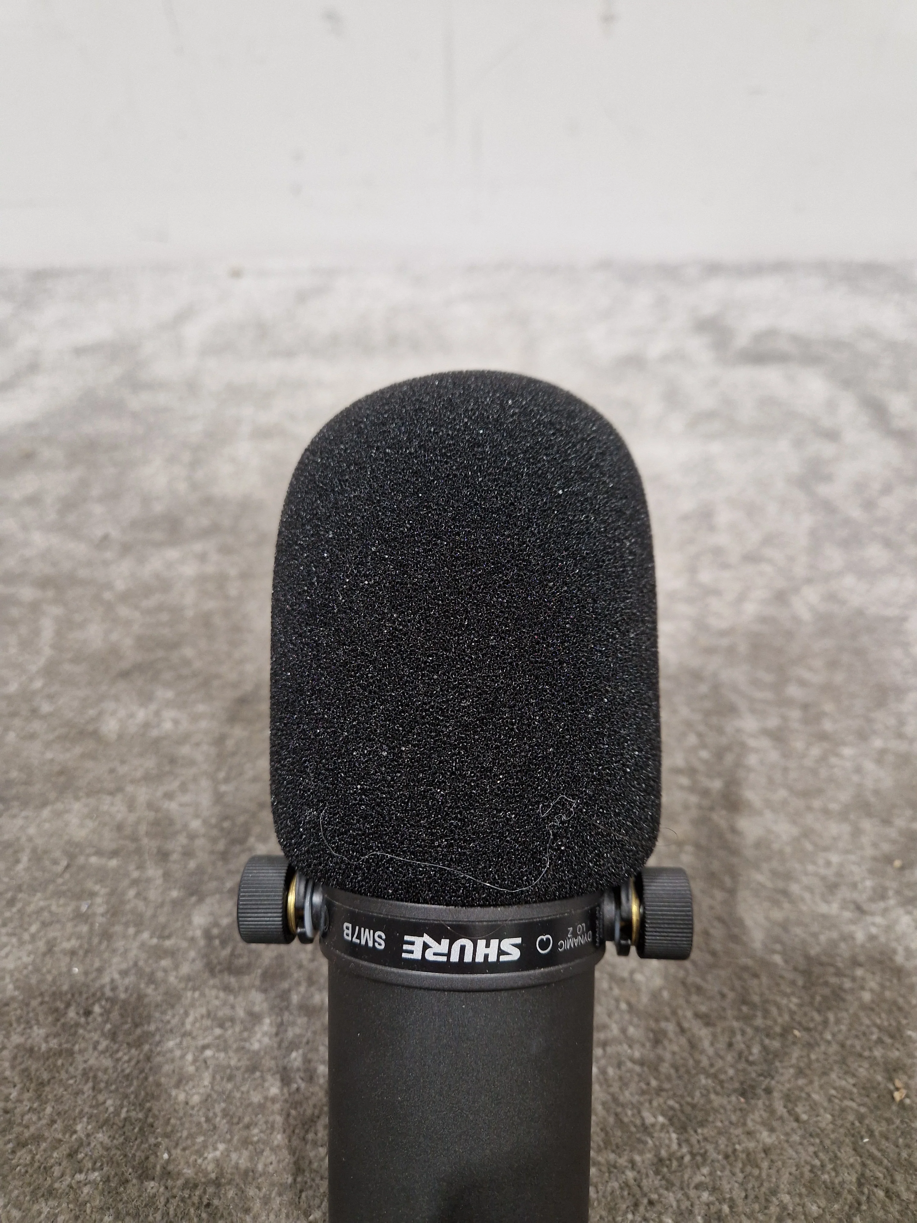 Shure SM7B Black - Dynamic Vocal Microphone - Excellent w/ Original Box - Image 3