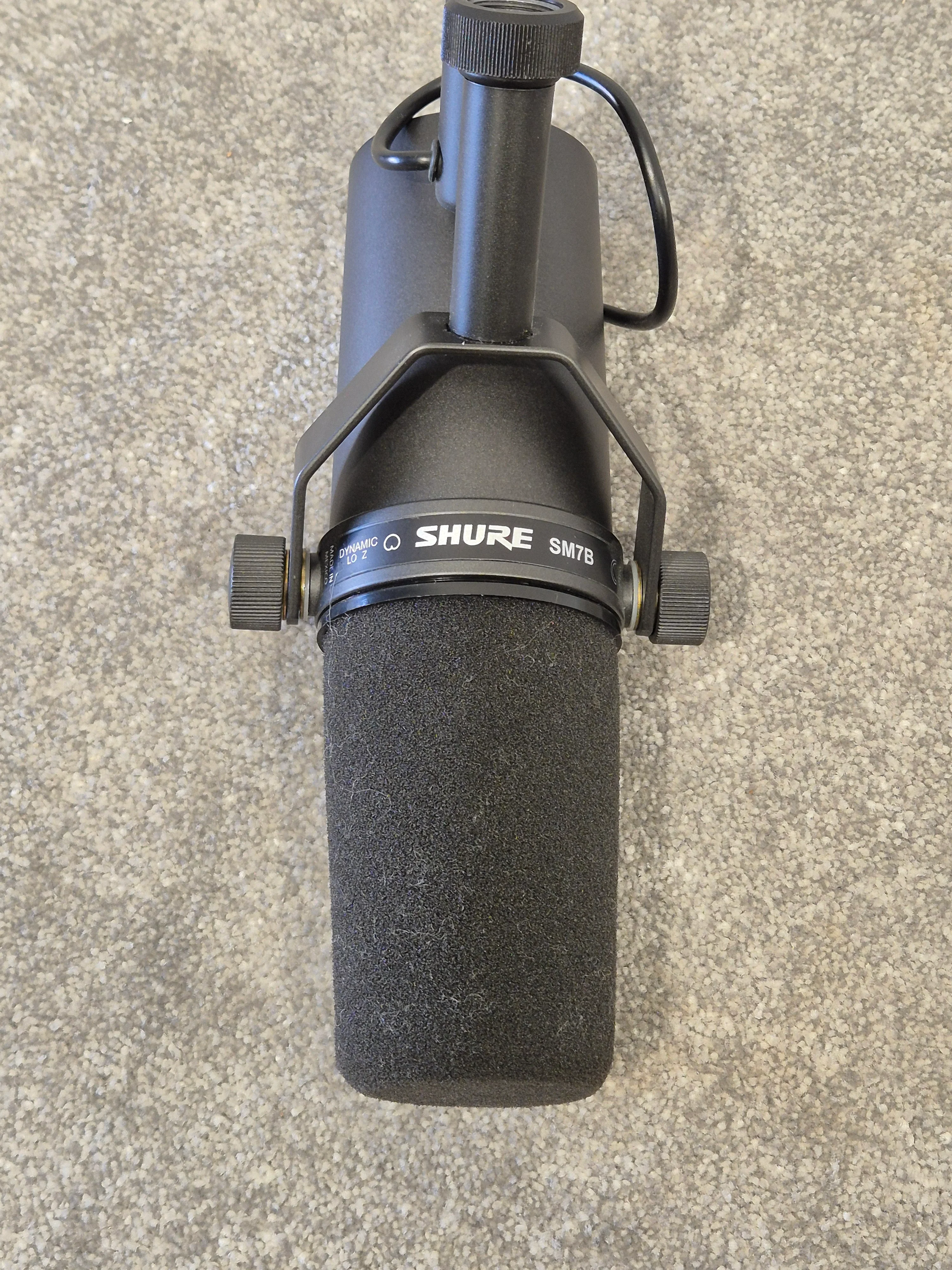 Shure SM7B - Dynamic Microphone w/ Original Box - Image 3