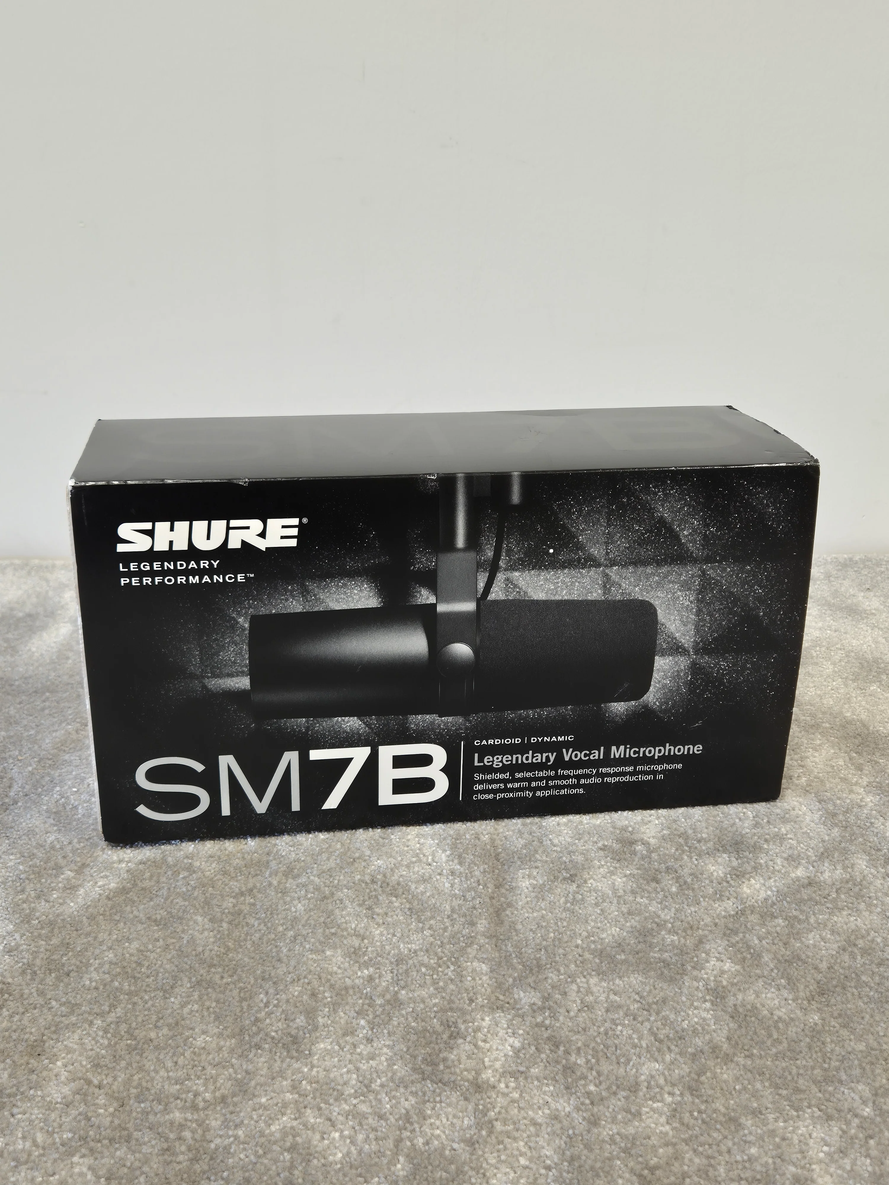 Shure SM7B - Dynamic Microphone w/ Original Box - Image 5