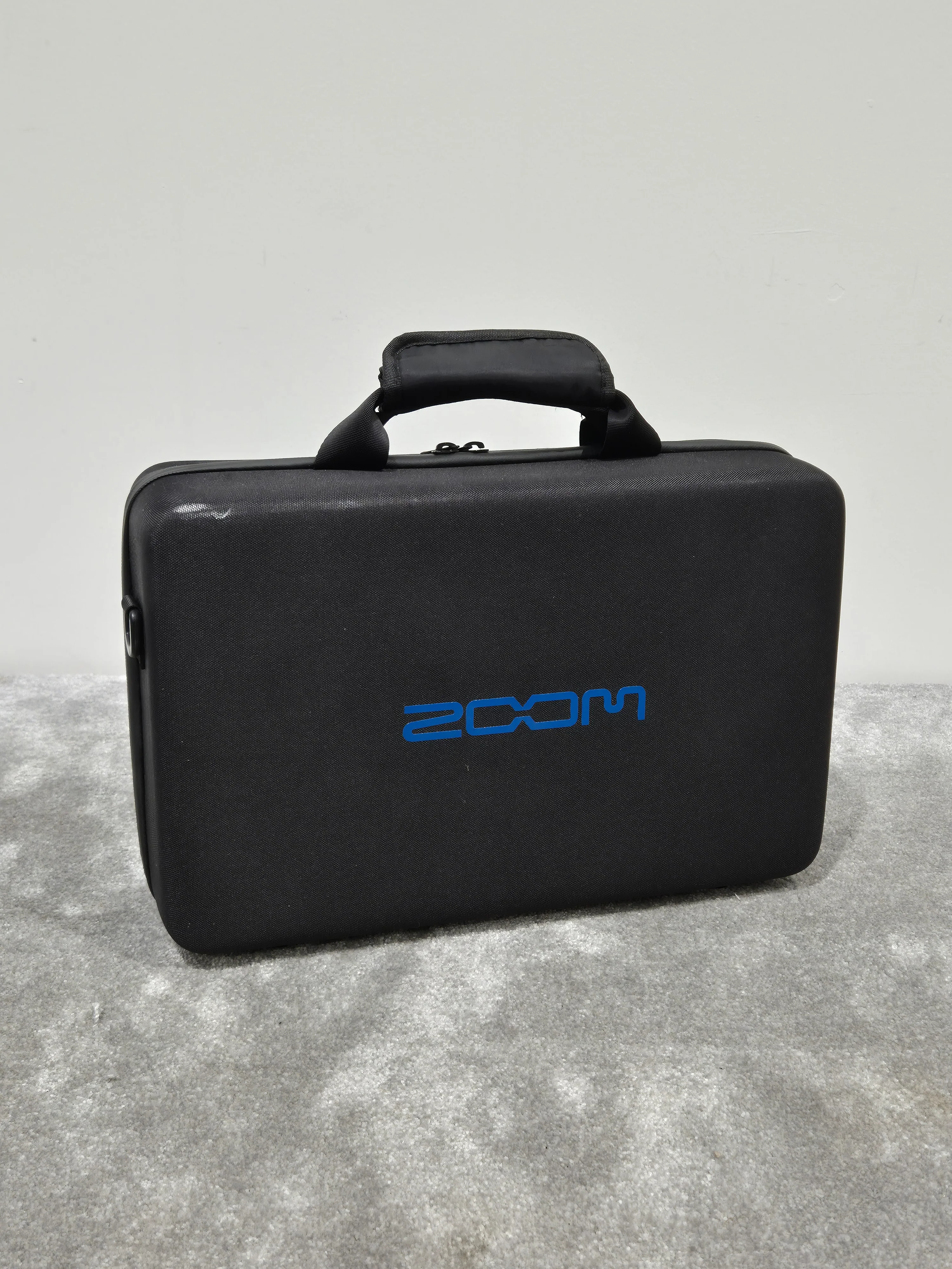 Zoom R8 - 8-Track SD Card Recorder w/ Case - Image 12