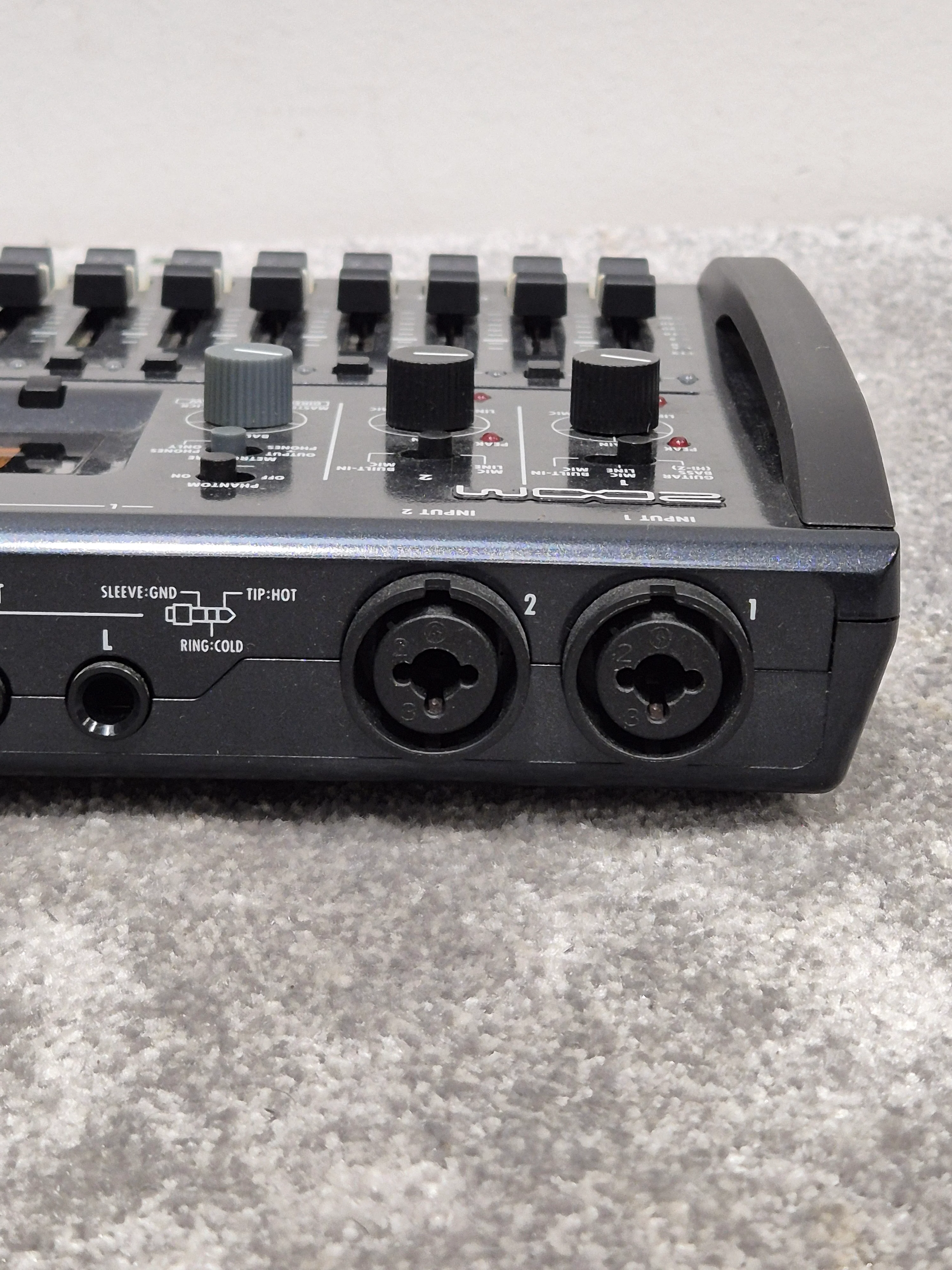 Zoom R8 - 8-Track SD Card Recorder w/ Case - Image 8
