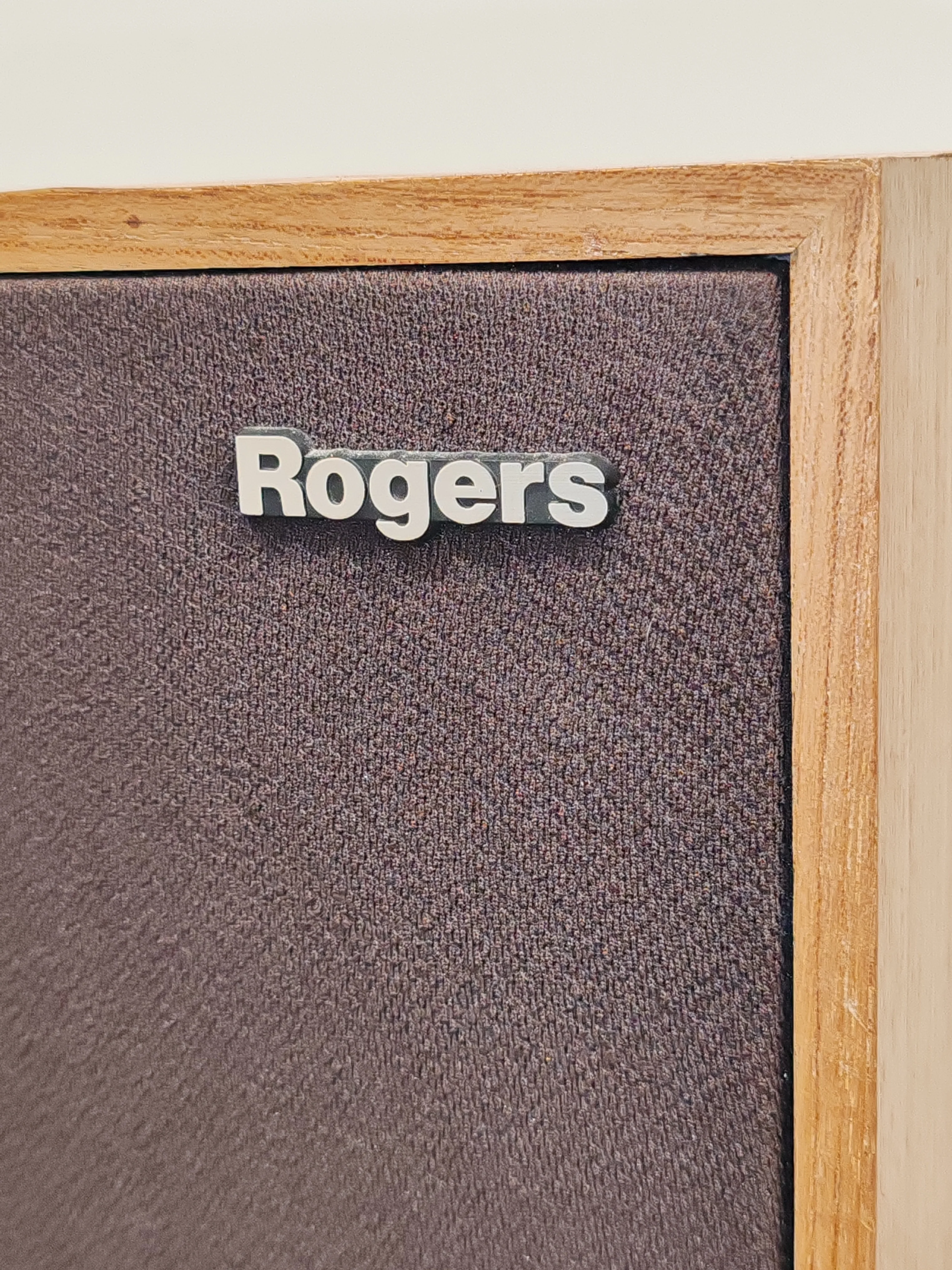 Single Rogers LS6A Loudspeaker - Distorted Sound - Spares or Repair - Image 2