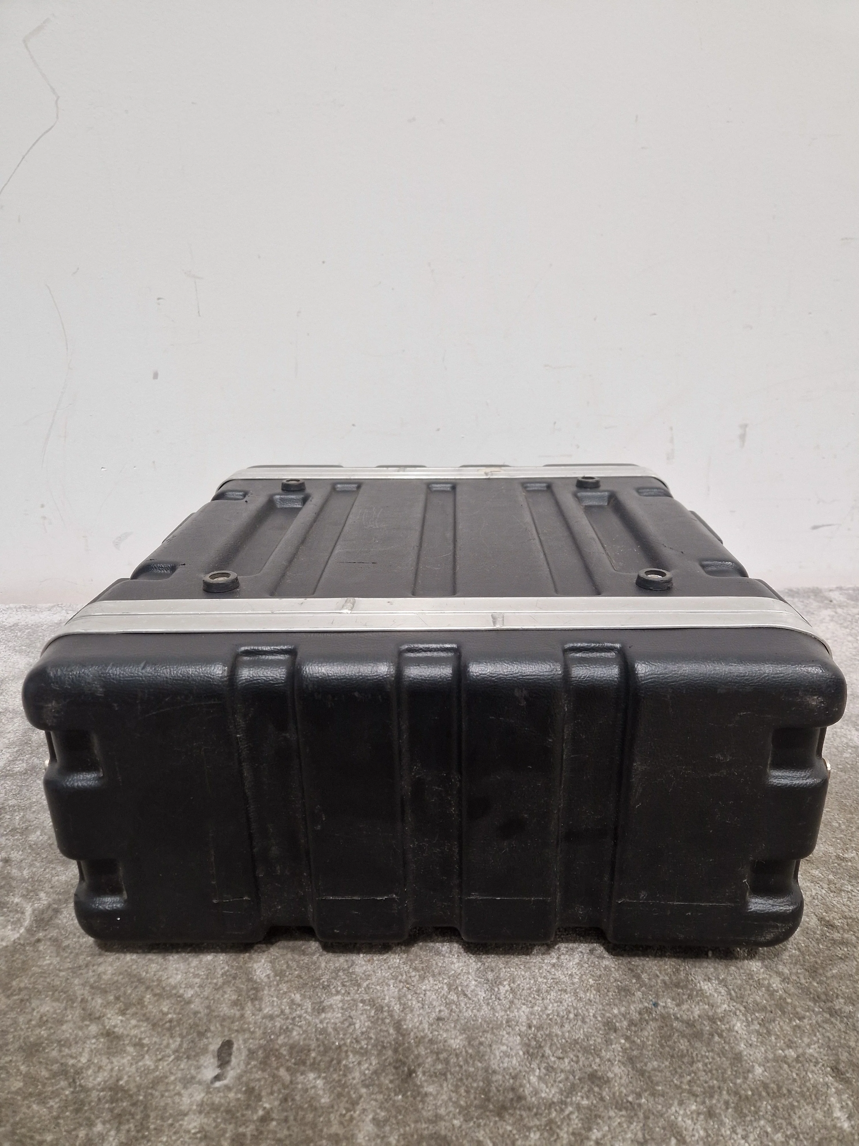 SKB Double Ended Rack Case 39x47x20  - Flight Case - Black - Good - Image 5