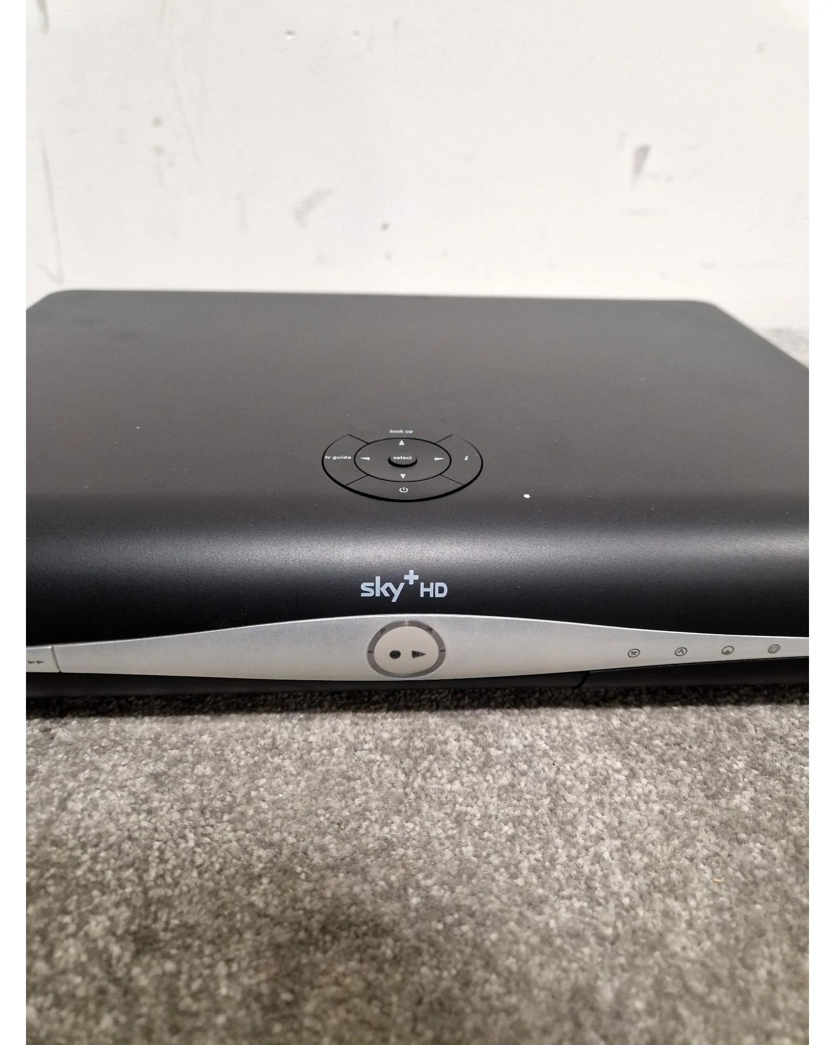 Sky HD DRX 890-R - Set-top Box - Black - Good - No Remote - Image 10