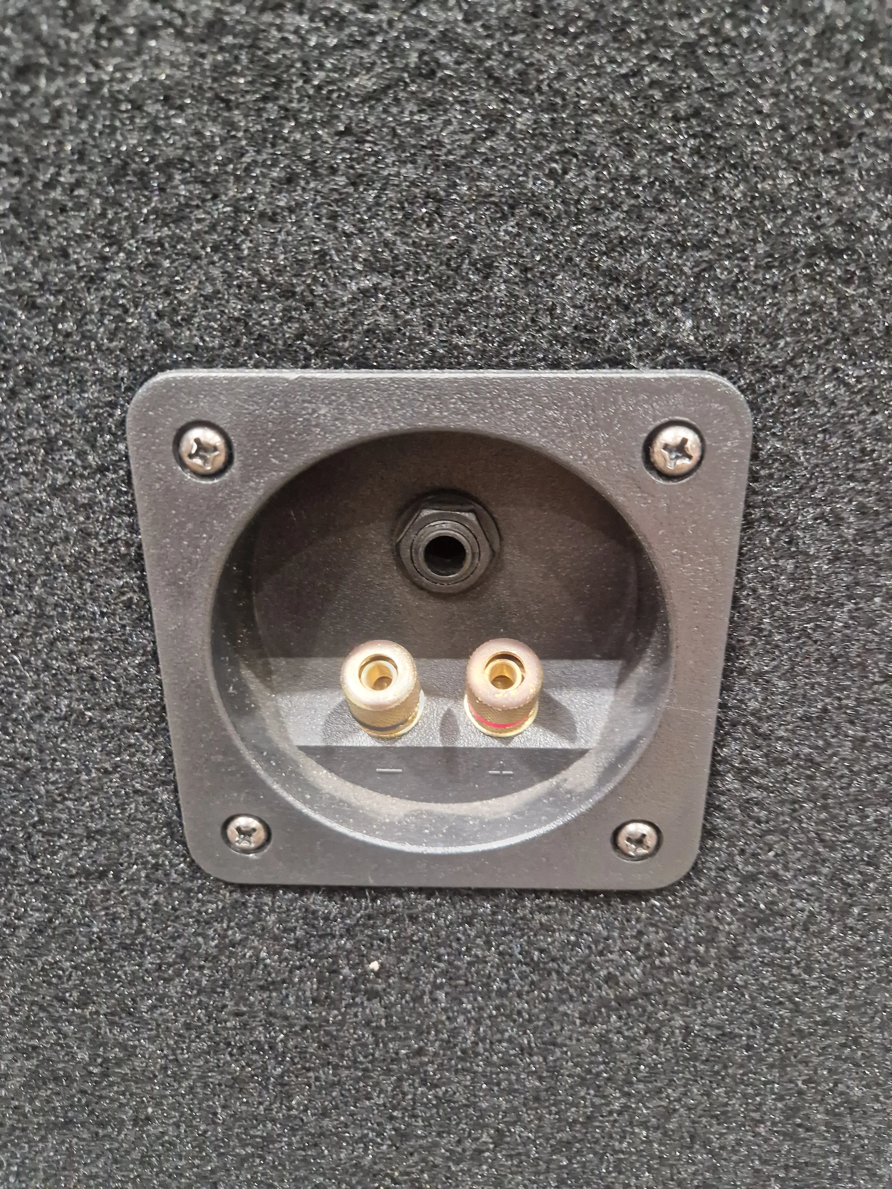 Skytec 200 Watt Speakers Pair - Passive Speakers, 2-Way System - Excellent - Image 11