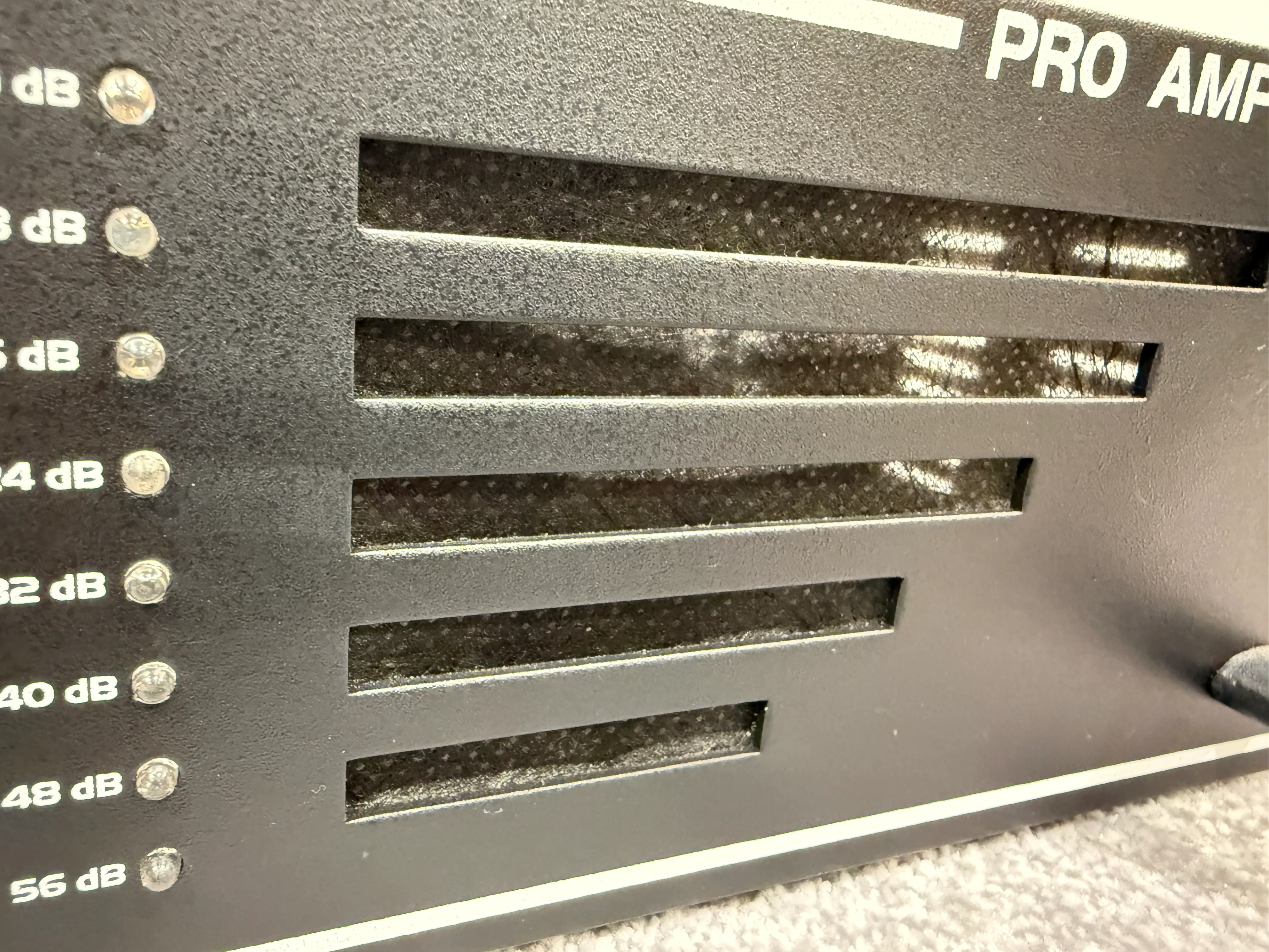 Skytec Pro-480 Stereo Power Rack Mounted Amplifier - Black - Image 9