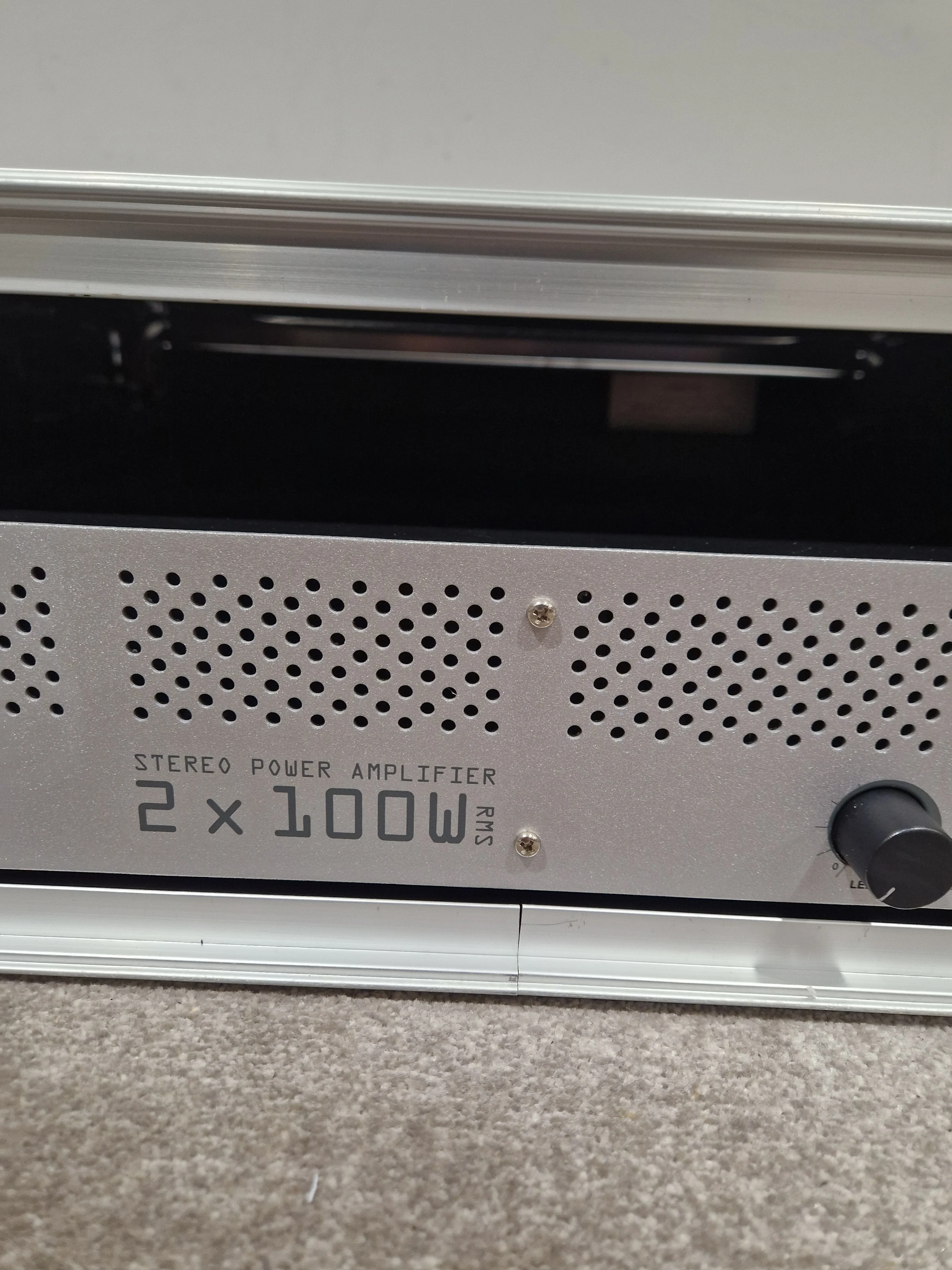 Skytec TEC 6200 - Power Amplifier - 2 x 100W - Black - Power Amplifiers - Spares or Repair - Image 12